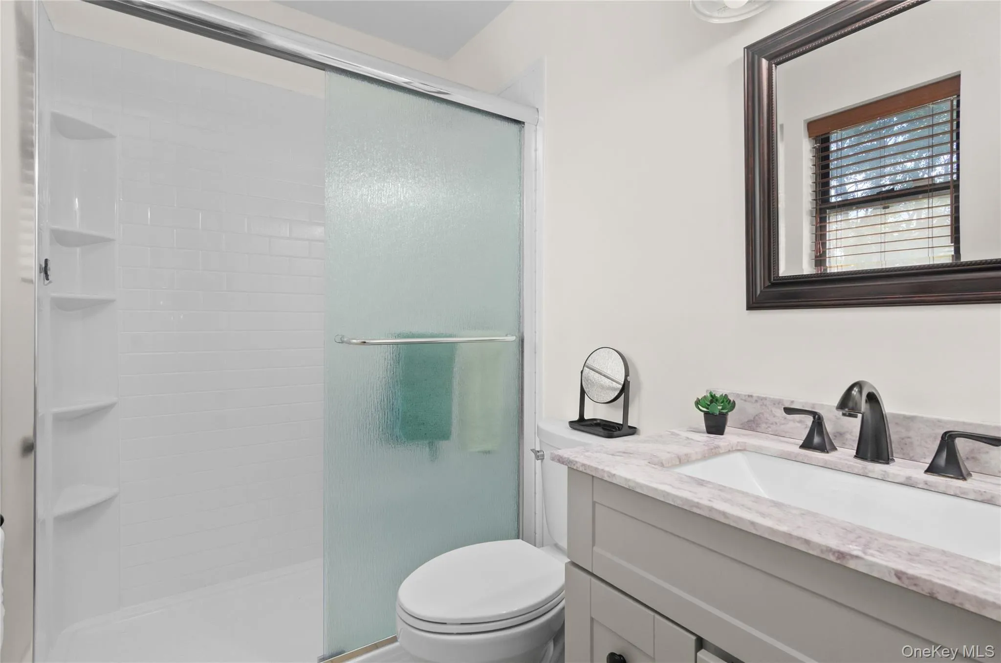 82 Argonne Road, Southampton, NY, 3 Bedrooms Bedrooms, 7 Rooms Rooms,2 BathroomsBathrooms,Residential,For Rent,Argonne,0,1053691 82 Argonne Road, Southampton, NY, 3 Bedrooms Bedrooms, 7 Rooms Rooms,2 BathroomsBathrooms,Residential,For Rent,Argonne,0,1053691