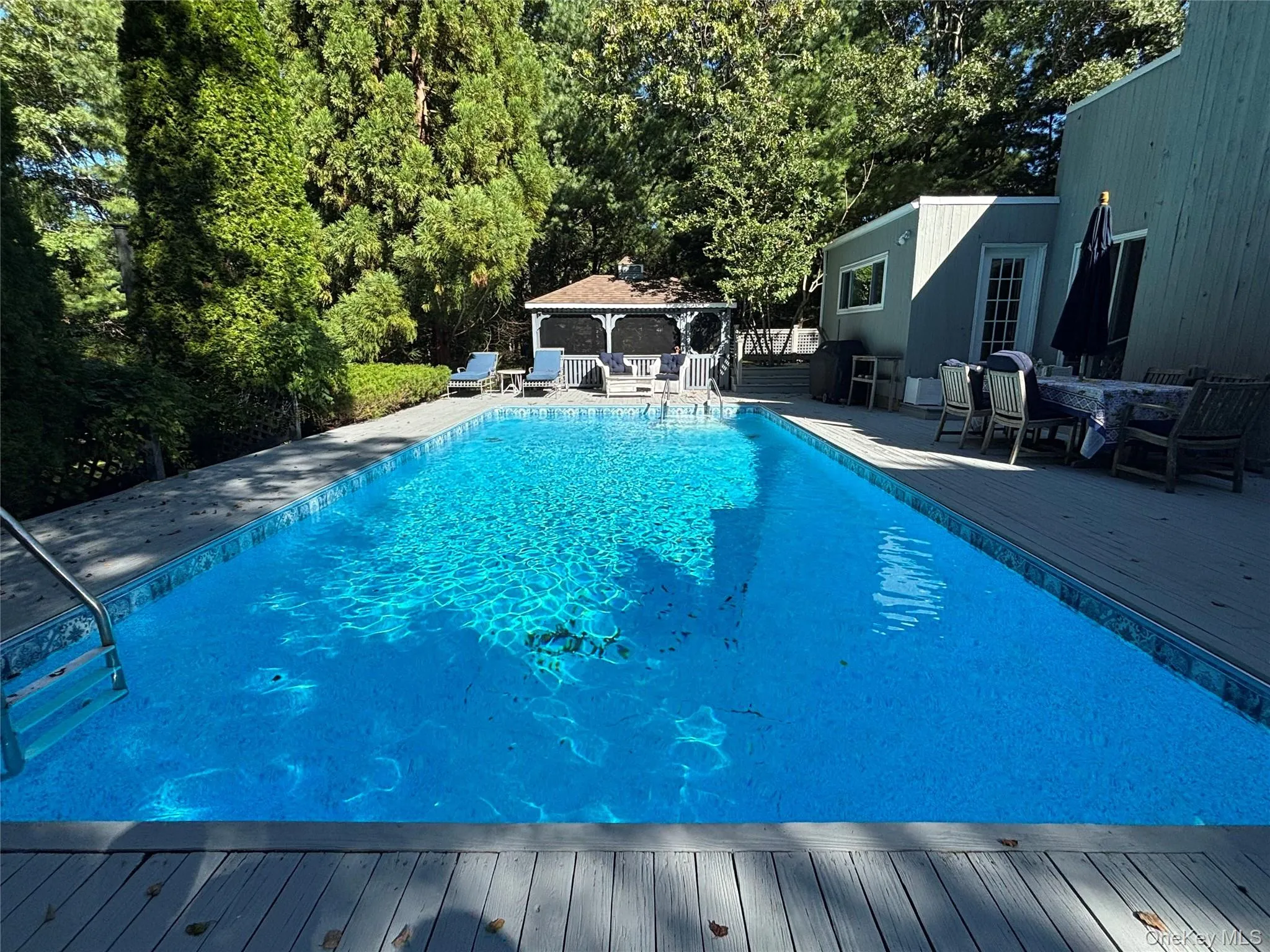 10 Glenmore Drive, Southampton, NY, 3 Bedrooms Bedrooms, 5 Rooms Rooms,2 BathroomsBathrooms,Residential,For Rent,Glenmore,0,1053693 10 Glenmore Drive, Southampton, NY, 3 Bedrooms Bedrooms, 5 Rooms Rooms,2 BathroomsBathrooms,Residential,For Rent,Glenmore,0,1053693