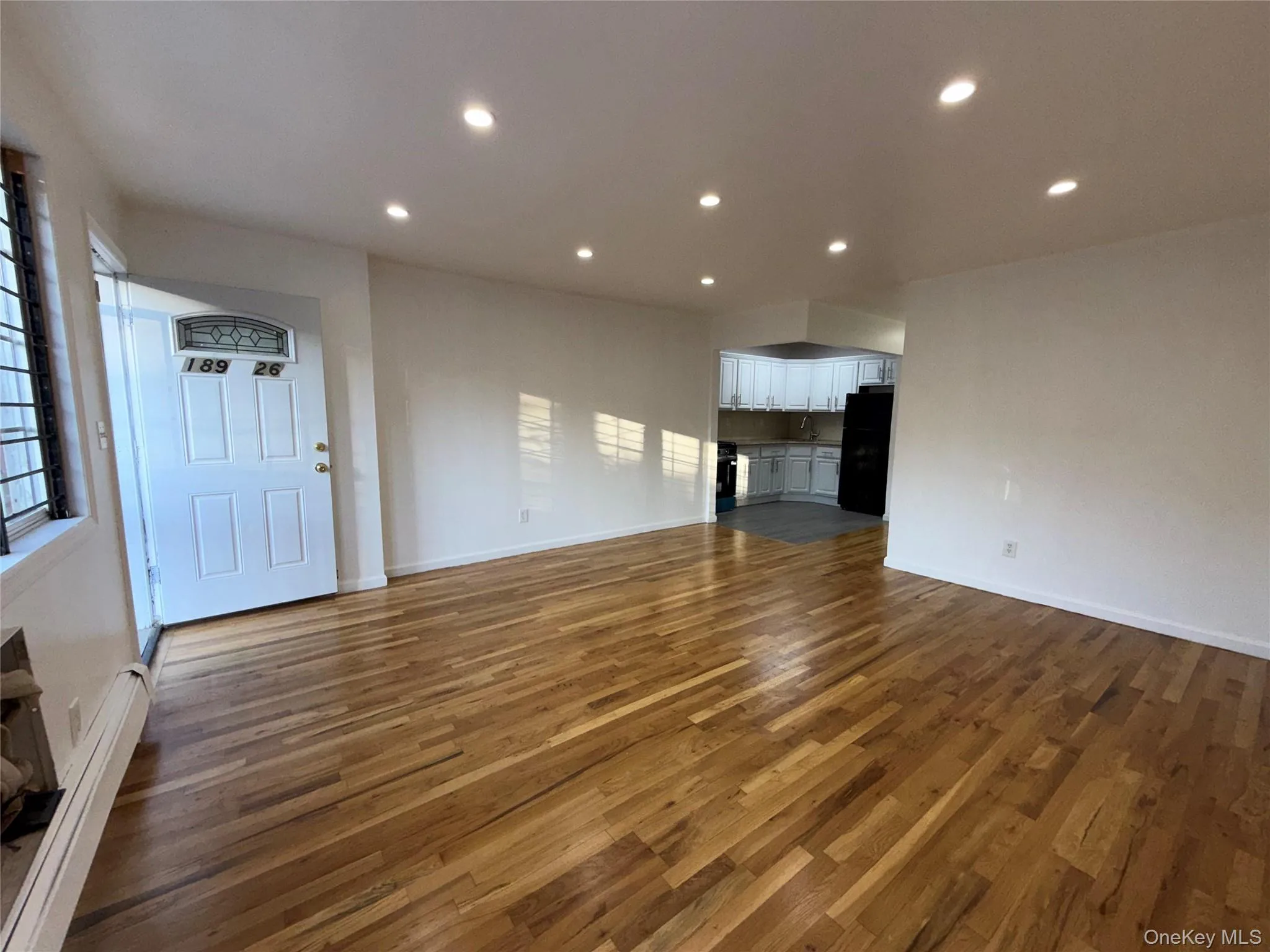 Living Room/Dining Room Living Room/Dining Room