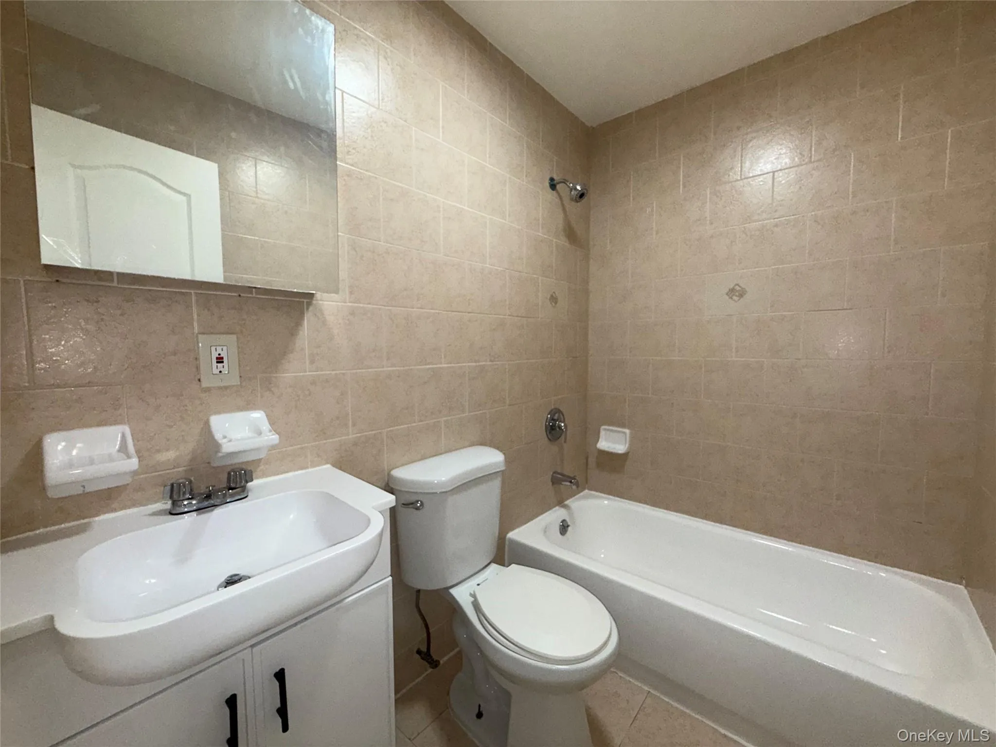 Hall Bathroom Hall Bathroom