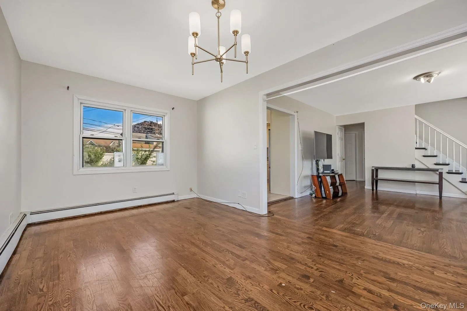 82 Pengon Circle, Hempstead, NY, 4 Bedrooms Bedrooms, 7 Rooms Rooms,3 BathroomsBathrooms,Residential,For Rent,Pengon,0,1053696 82 Pengon Circle, Hempstead, NY, 4 Bedrooms Bedrooms, 7 Rooms Rooms,3 BathroomsBathrooms,Residential,For Rent,Pengon,0,1053696