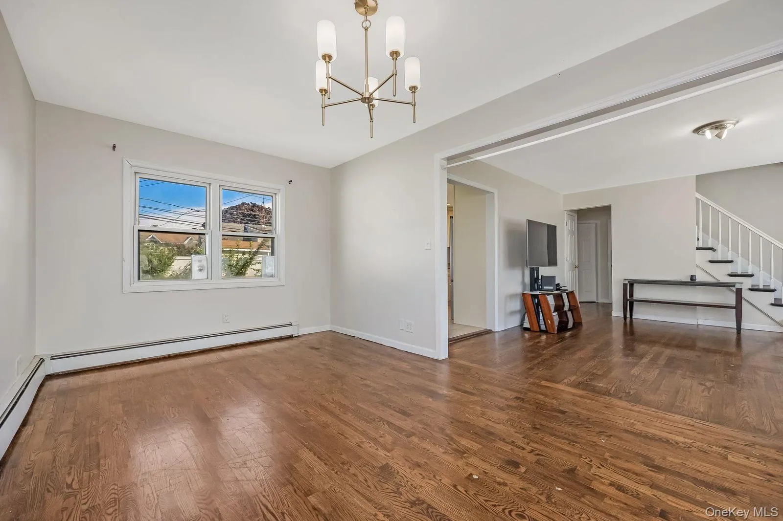 82 Pengon Circle, Hempstead, NY, 4 Bedrooms Bedrooms, 7 Rooms Rooms,3 BathroomsBathrooms,Residential,For Rent,Pengon,0,1053696 82 Pengon Circle, Hempstead, NY, 4 Bedrooms Bedrooms, 7 Rooms Rooms,3 BathroomsBathrooms,Residential,For Rent,Pengon,0,1053696
