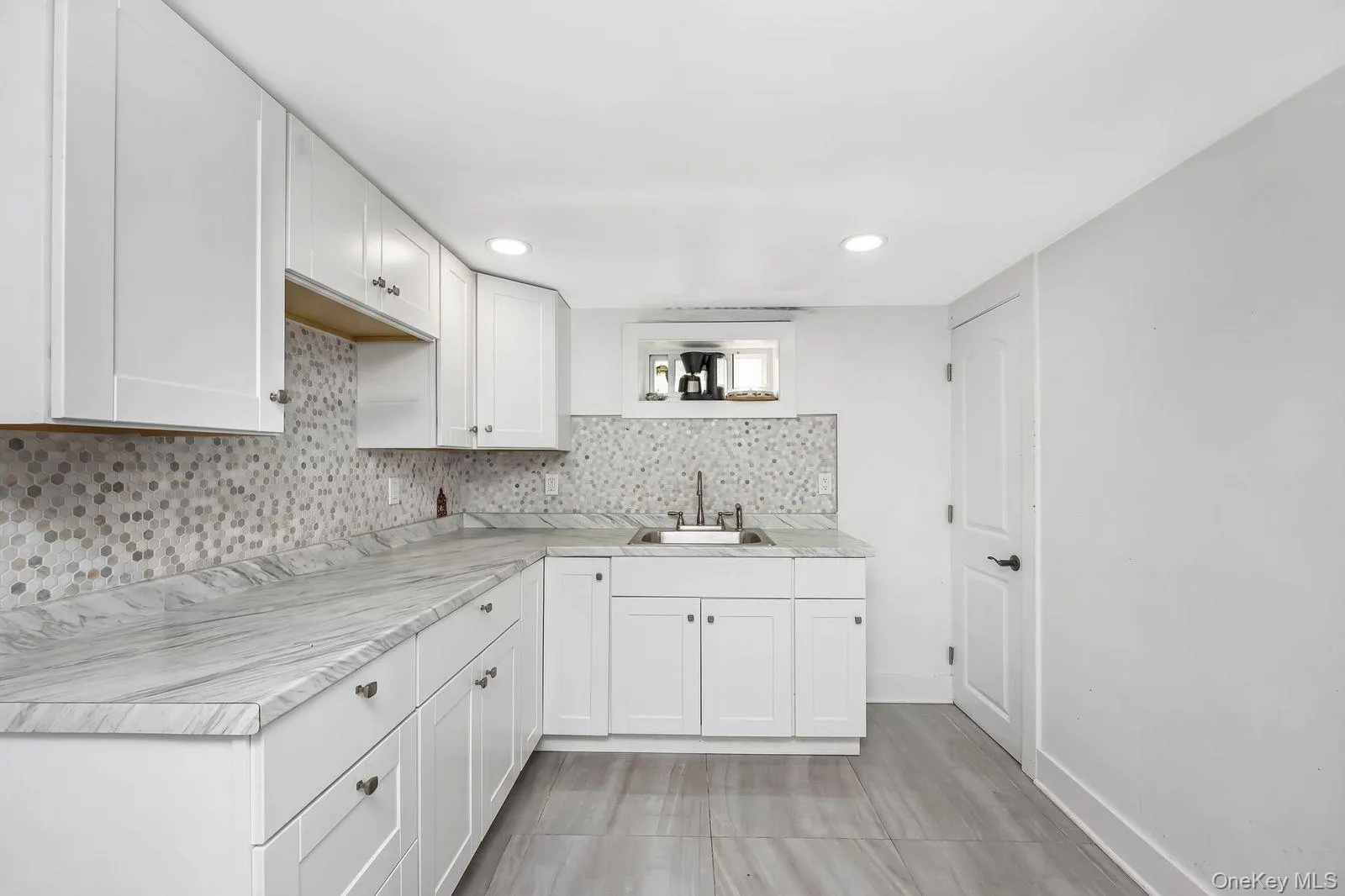 82 Pengon Circle, Hempstead, NY, 4 Bedrooms Bedrooms, 7 Rooms Rooms,3 BathroomsBathrooms,Residential,For Rent,Pengon,0,1053696 82 Pengon Circle, Hempstead, NY, 4 Bedrooms Bedrooms, 7 Rooms Rooms,3 BathroomsBathrooms,Residential,For Rent,Pengon,0,1053696