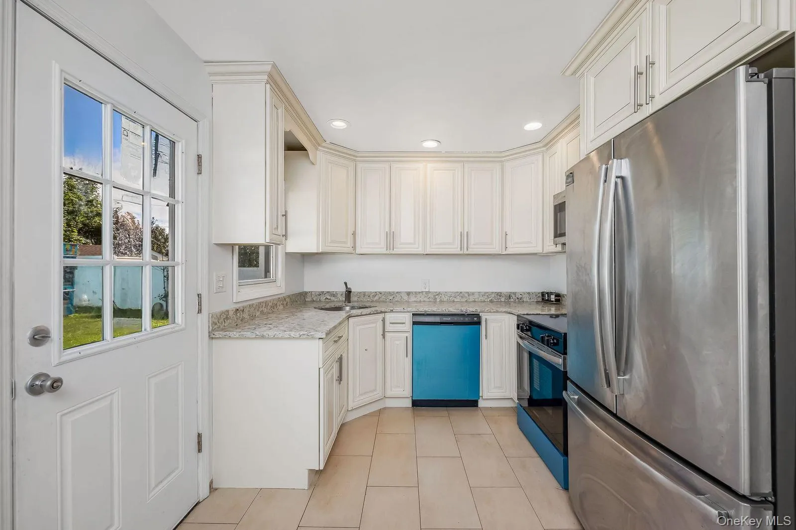 82 Pengon Circle, Hempstead, NY, 4 Bedrooms Bedrooms, 7 Rooms Rooms,3 BathroomsBathrooms,Residential,For Rent,Pengon,0,1053696 82 Pengon Circle, Hempstead, NY, 4 Bedrooms Bedrooms, 7 Rooms Rooms,3 BathroomsBathrooms,Residential,For Rent,Pengon,0,1053696
