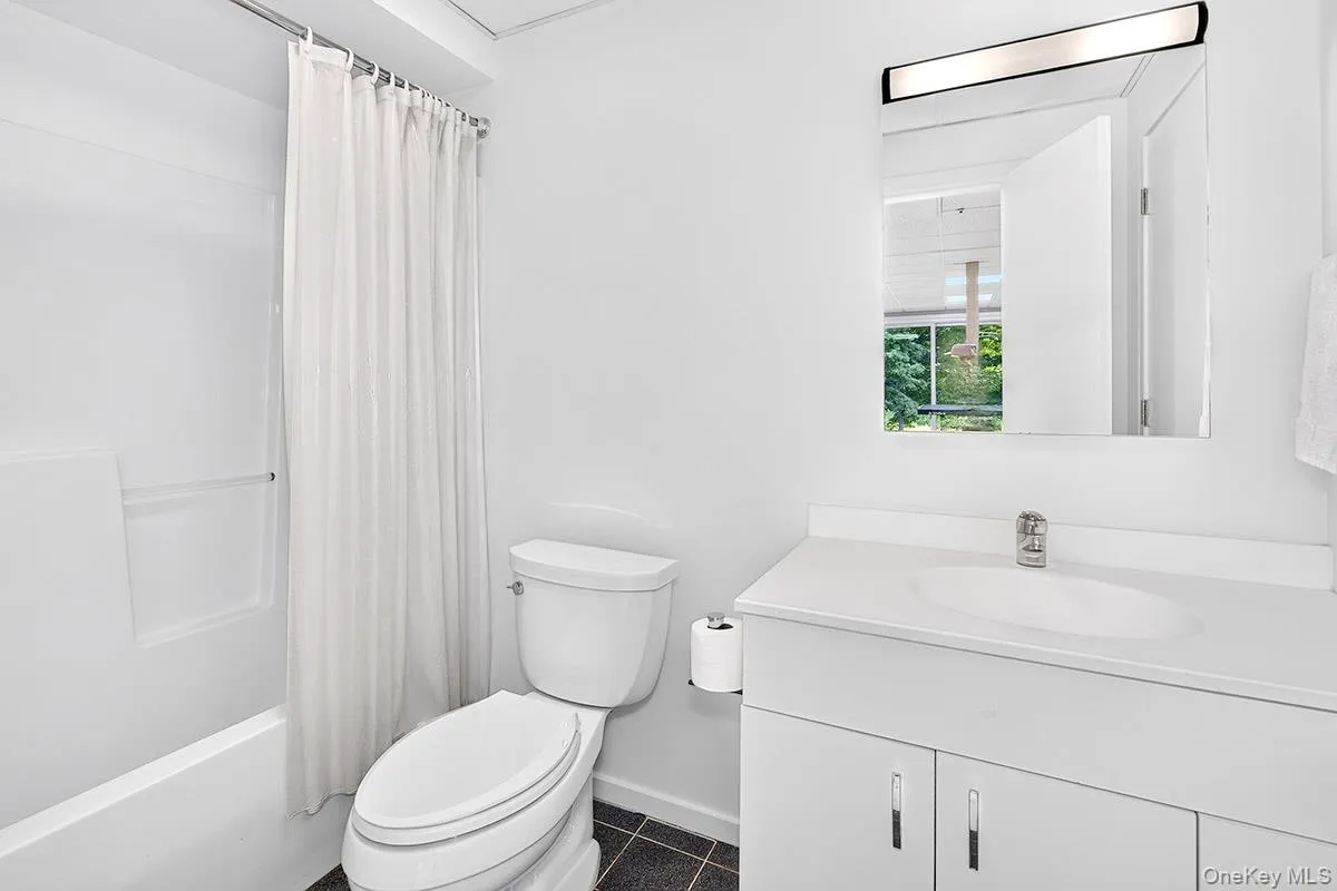 76 Random Farms Circle, New Castle, NY, 4 Bedrooms Bedrooms, 10 Rooms Rooms,4 BathroomsBathrooms,Residential,For Rent,Random Farms,0,1053697 76 Random Farms Circle, New Castle, NY, 4 Bedrooms Bedrooms, 10 Rooms Rooms,4 BathroomsBathrooms,Residential,For Rent,Random Farms,0,1053697