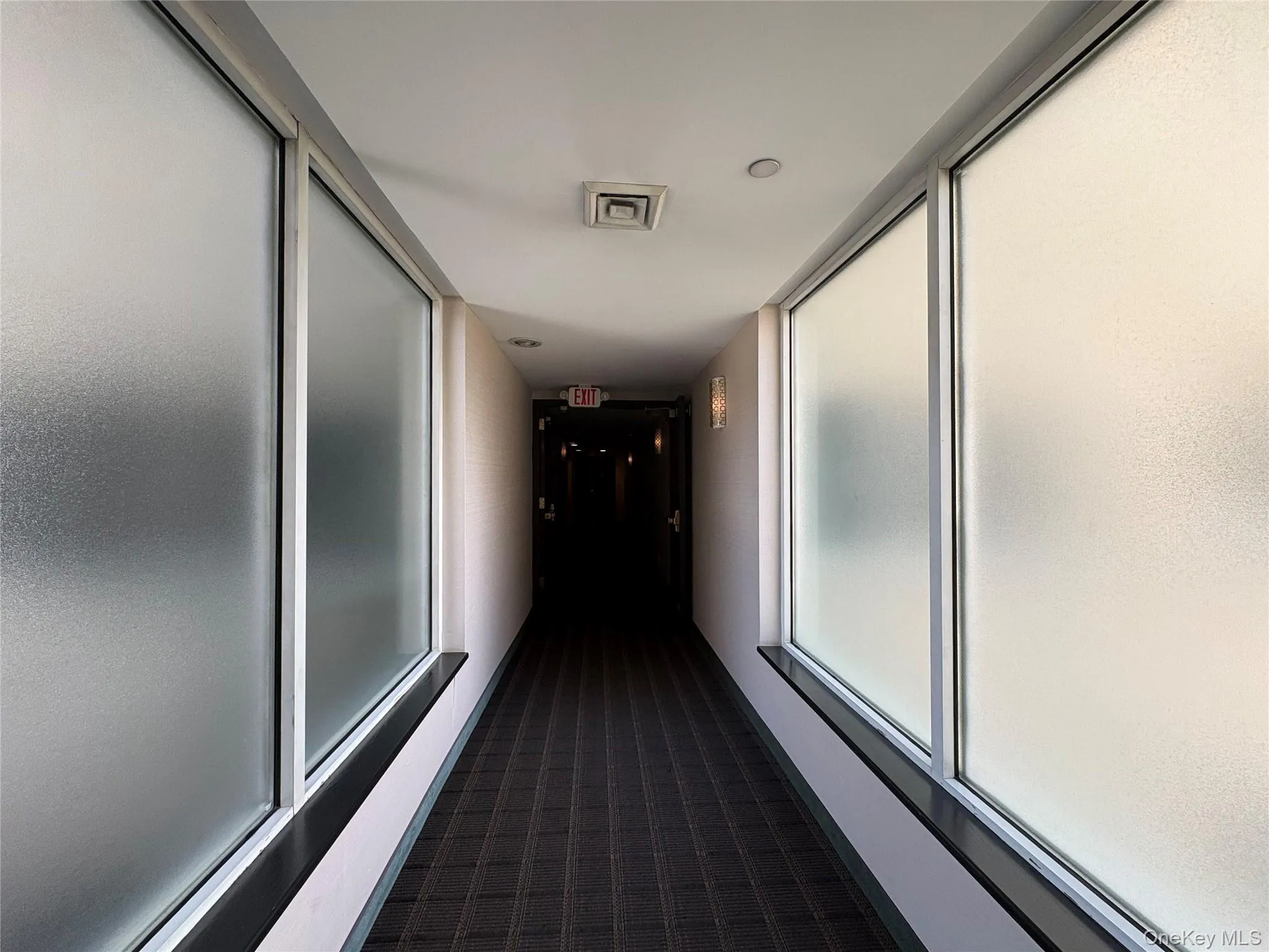 100 Cuttermill Road, North Hempstead, NY, 2 Bedrooms Bedrooms, 5 Rooms Rooms,2 BathroomsBathrooms,Residential Lease,For Rent,Cuttermill,0,1053699 100 Cuttermill Road, North Hempstead, NY, 2 Bedrooms Bedrooms, 5 Rooms Rooms,2 BathroomsBathrooms,Residential Lease,For Rent,Cuttermill,0,1053699