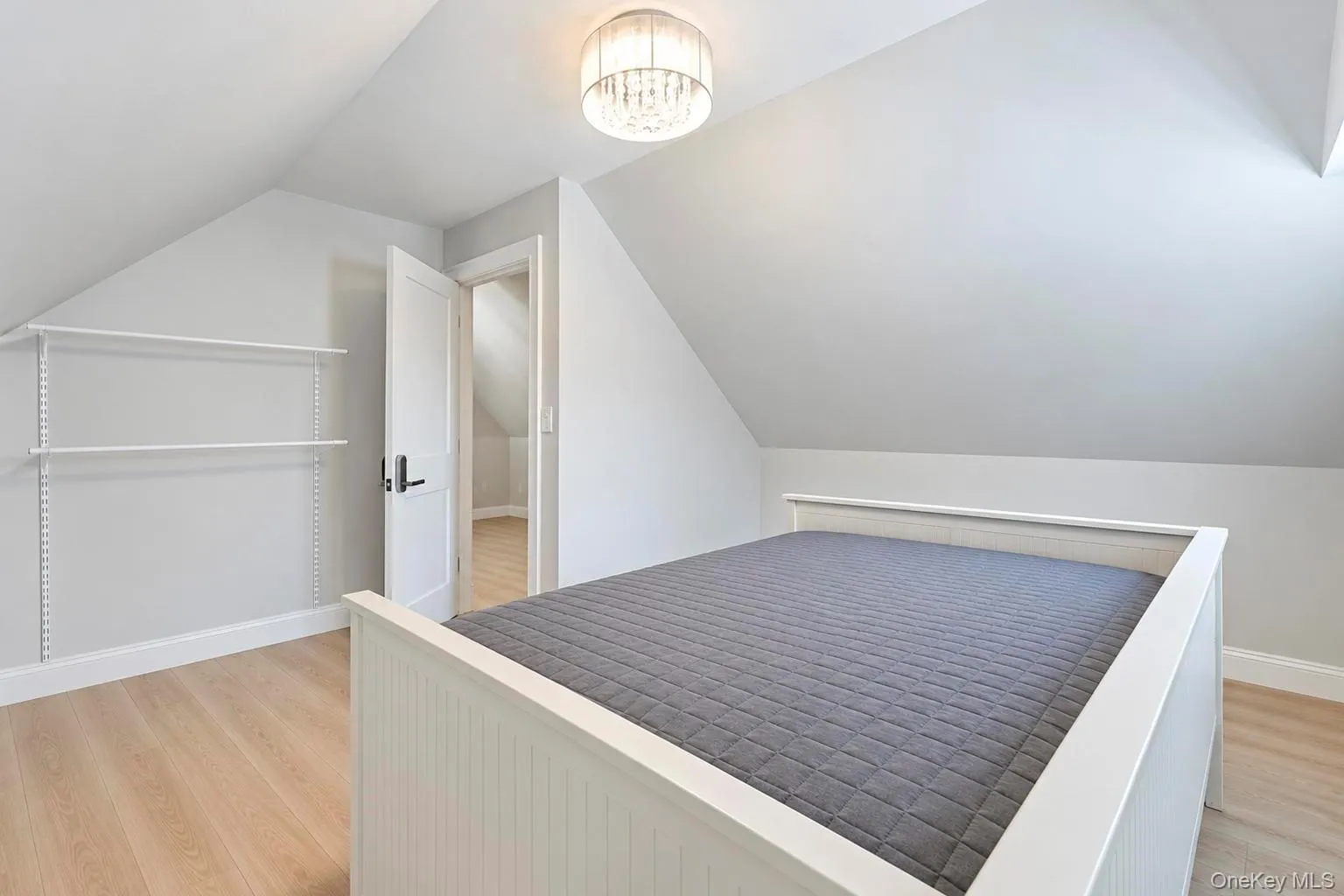 54 Pacific Avenue, Babylon, NY, 7 Bedrooms Bedrooms, 13 Rooms Rooms,2 BathroomsBathrooms,Residential,For Rent,Pacific,0,1053704 54 Pacific Avenue, Babylon, NY, 7 Bedrooms Bedrooms, 13 Rooms Rooms,2 BathroomsBathrooms,Residential,For Rent,Pacific,0,1053704