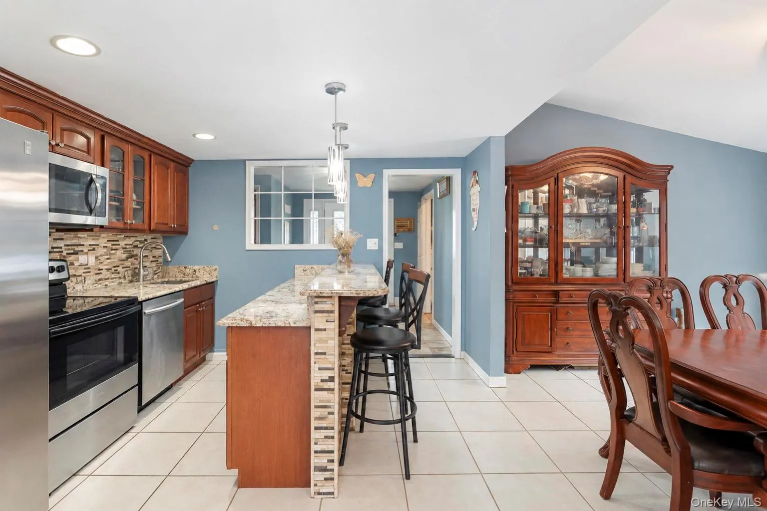 54 Pacific Avenue, Babylon, NY, 7 Bedrooms Bedrooms, 13 Rooms Rooms,2 BathroomsBathrooms,Residential,For Rent,Pacific,0,1053704 54 Pacific Avenue, Babylon, NY, 7 Bedrooms Bedrooms, 13 Rooms Rooms,2 BathroomsBathrooms,Residential,For Rent,Pacific,0,1053704