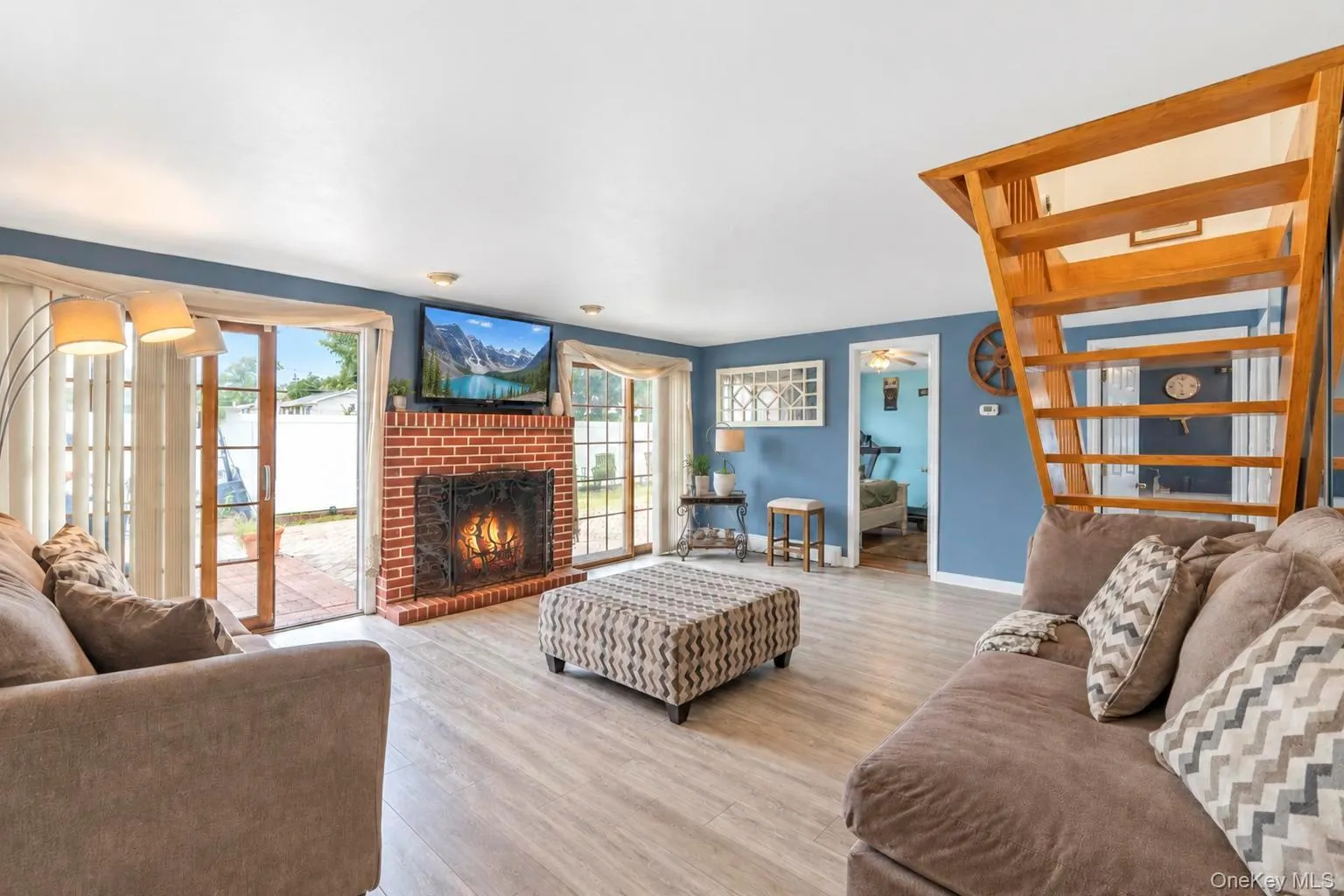 54 Pacific Avenue, Babylon, NY, 7 Bedrooms Bedrooms, 13 Rooms Rooms,2 BathroomsBathrooms,Residential,For Rent,Pacific,0,1053704 54 Pacific Avenue, Babylon, NY, 7 Bedrooms Bedrooms, 13 Rooms Rooms,2 BathroomsBathrooms,Residential,For Rent,Pacific,0,1053704