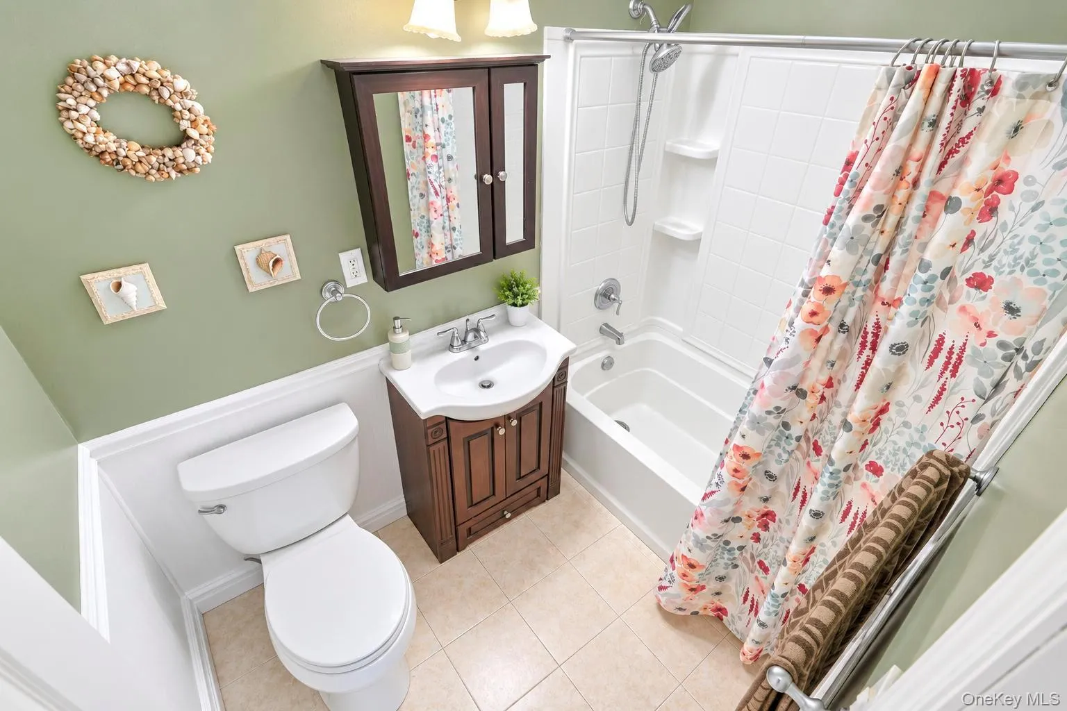 54 Pacific Avenue, Babylon, NY, 7 Bedrooms Bedrooms, 13 Rooms Rooms,2 BathroomsBathrooms,Residential,For Rent,Pacific,0,1053704 54 Pacific Avenue, Babylon, NY, 7 Bedrooms Bedrooms, 13 Rooms Rooms,2 BathroomsBathrooms,Residential,For Rent,Pacific,0,1053704