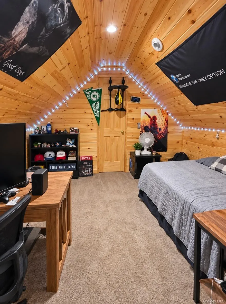 408 Oregon Trail, Shawangunk, NY, 3 Bedrooms Bedrooms, 9 Rooms Rooms,2 BathroomsBathrooms,Residential,For Rent,Oregon,0,1053706 408 Oregon Trail, Shawangunk, NY, 3 Bedrooms Bedrooms, 9 Rooms Rooms,2 BathroomsBathrooms,Residential,For Rent,Oregon,0,1053706