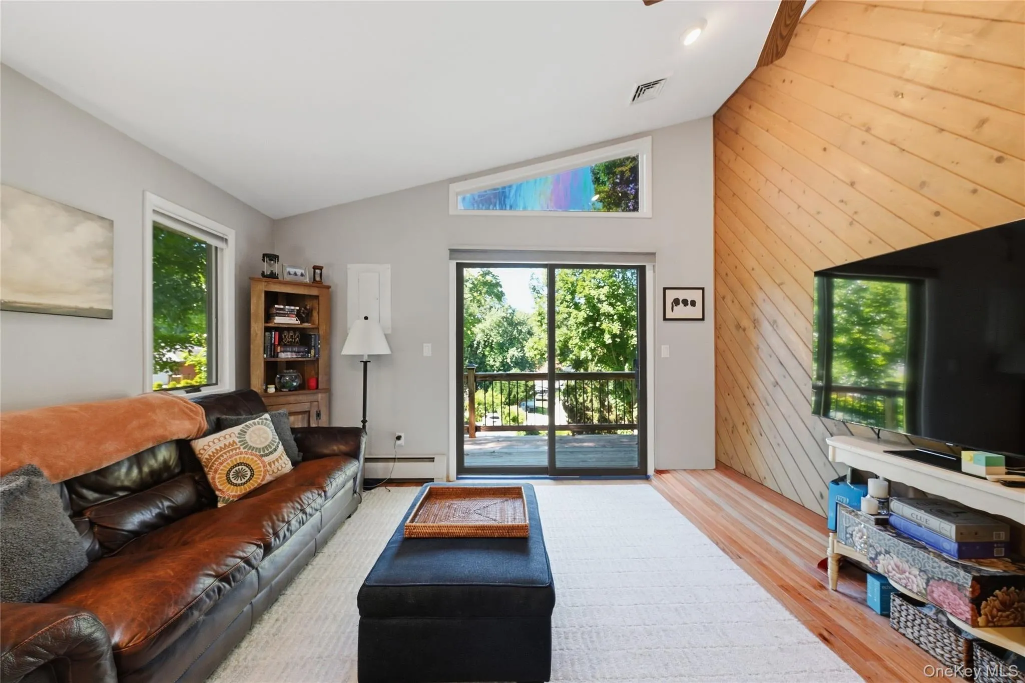 14 Young Street, Cortlandt, NY, 4 Bedrooms Bedrooms, 9 Rooms Rooms,3 BathroomsBathrooms,Residential,For Rent,Young,0,1053721 14 Young Street, Cortlandt, NY, 4 Bedrooms Bedrooms, 9 Rooms Rooms,3 BathroomsBathrooms,Residential,For Rent,Young,0,1053721