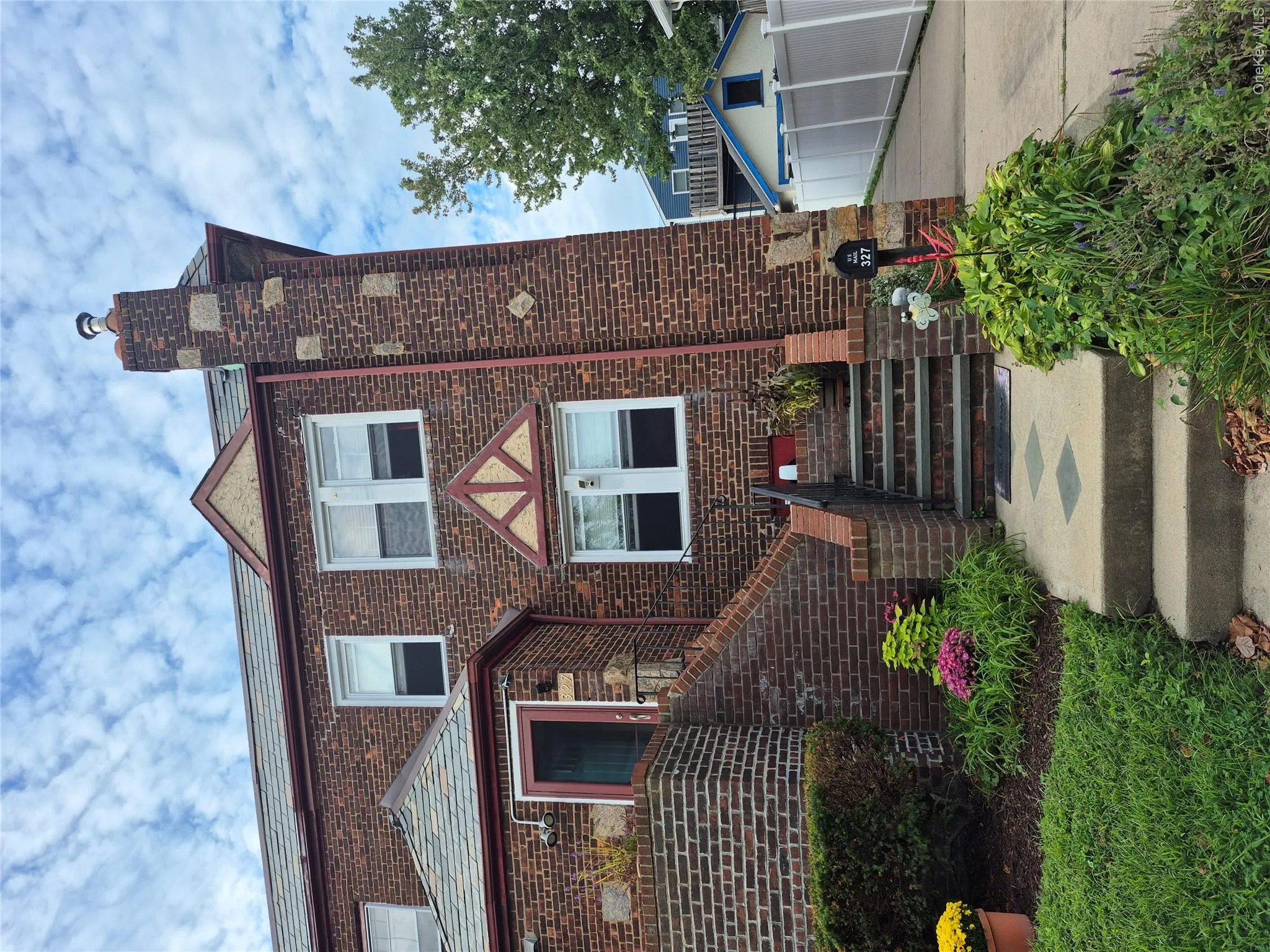 327 Pine Street, Long Beach, NY, 3 Bedrooms Bedrooms, 6 Rooms Rooms,1 BathroomBathrooms,Residential,For Rent,Pine,0,1053722 327 Pine Street, Long Beach, NY, 3 Bedrooms Bedrooms, 6 Rooms Rooms,1 BathroomBathrooms,Residential,For Rent,Pine,0,1053722