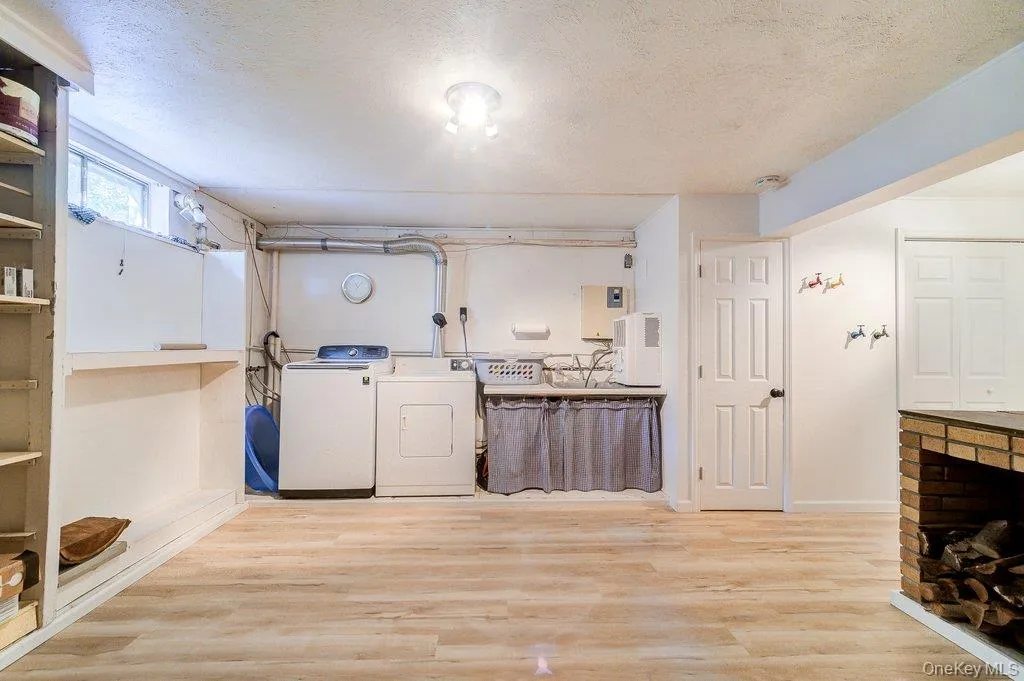 57 Forest View Road, Wappinger, NY, 3 Bedrooms Bedrooms, 8 Rooms Rooms,2 BathroomsBathrooms,Residential,For Rent,Forest View,0,1053724 57 Forest View Road, Wappinger, NY, 3 Bedrooms Bedrooms, 8 Rooms Rooms,2 BathroomsBathrooms,Residential,For Rent,Forest View,0,1053724