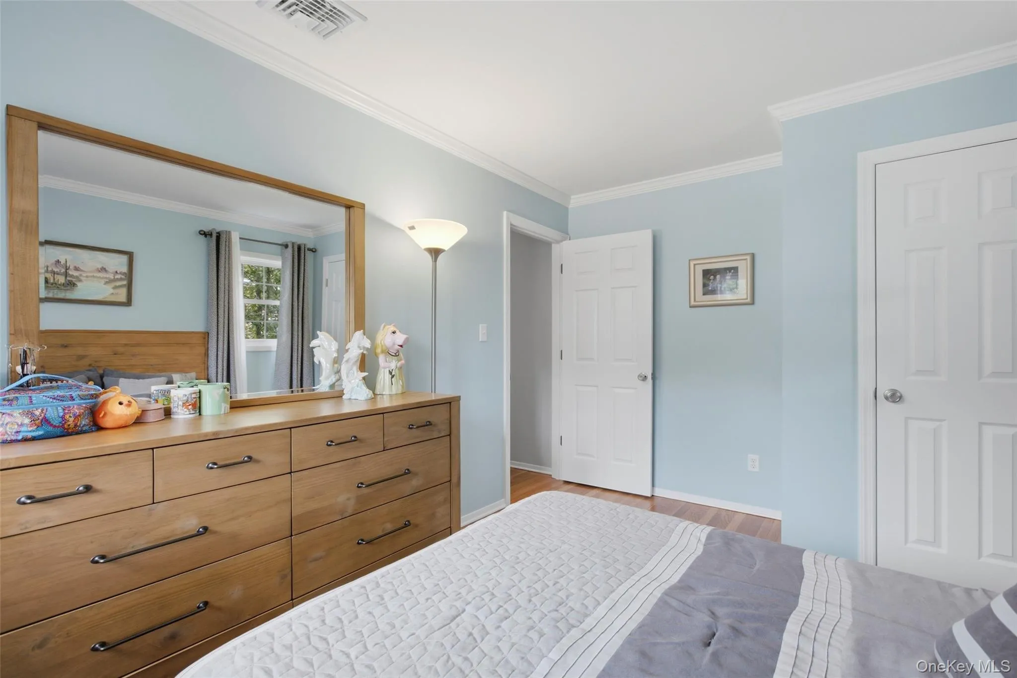 23 Apple Tree Drive, Smithtown, NY, 4 Bedrooms Bedrooms, 7 Rooms Rooms,2 BathroomsBathrooms,Residential,For Rent,Apple Tree,0,1053726 23 Apple Tree Drive, Smithtown, NY, 4 Bedrooms Bedrooms, 7 Rooms Rooms,2 BathroomsBathrooms,Residential,For Rent,Apple Tree,0,1053726