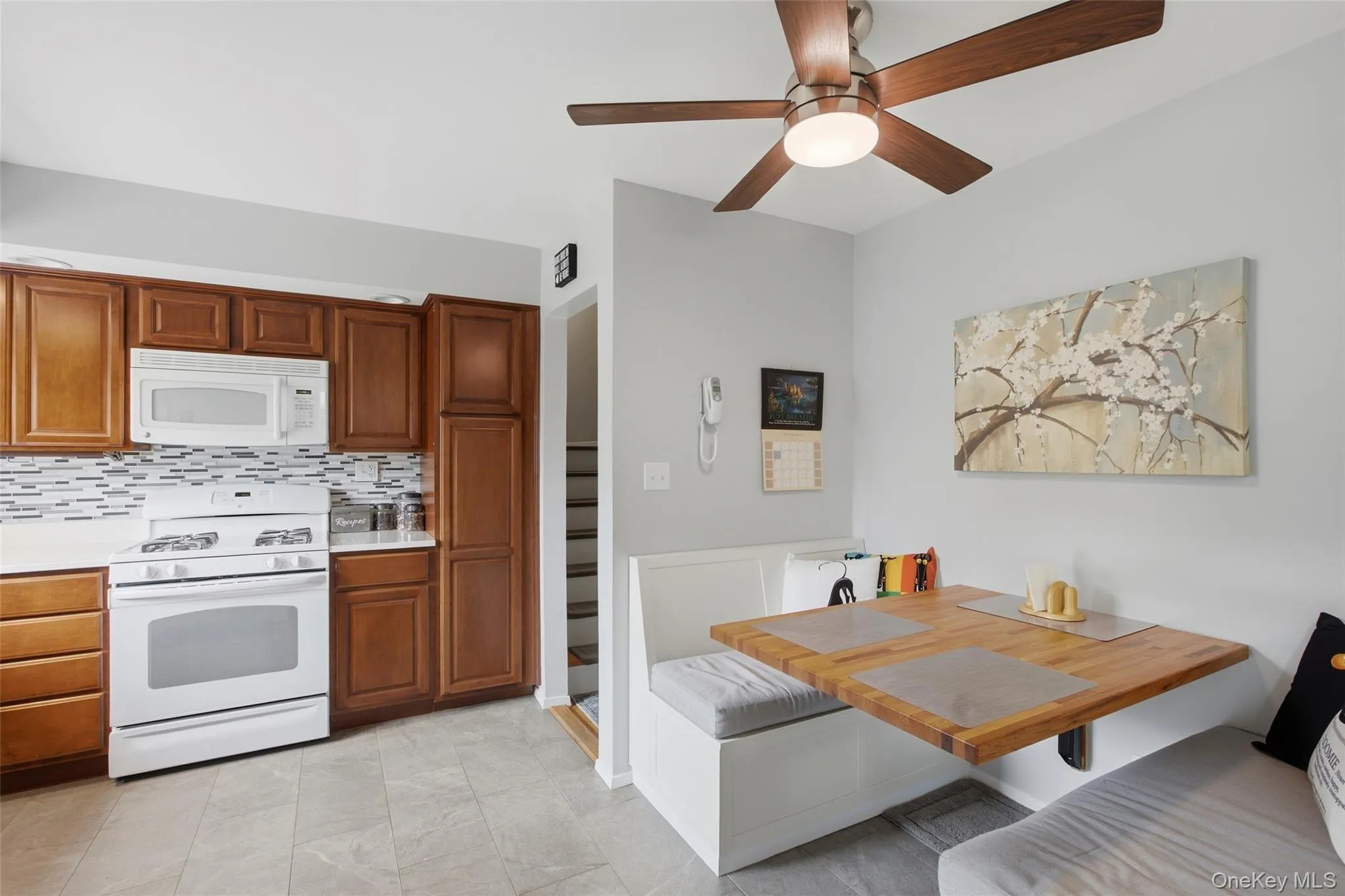 23 Apple Tree Drive, Smithtown, NY, 4 Bedrooms Bedrooms, 7 Rooms Rooms,2 BathroomsBathrooms,Residential,For Rent,Apple Tree,0,1053726 23 Apple Tree Drive, Smithtown, NY, 4 Bedrooms Bedrooms, 7 Rooms Rooms,2 BathroomsBathrooms,Residential,For Rent,Apple Tree,0,1053726