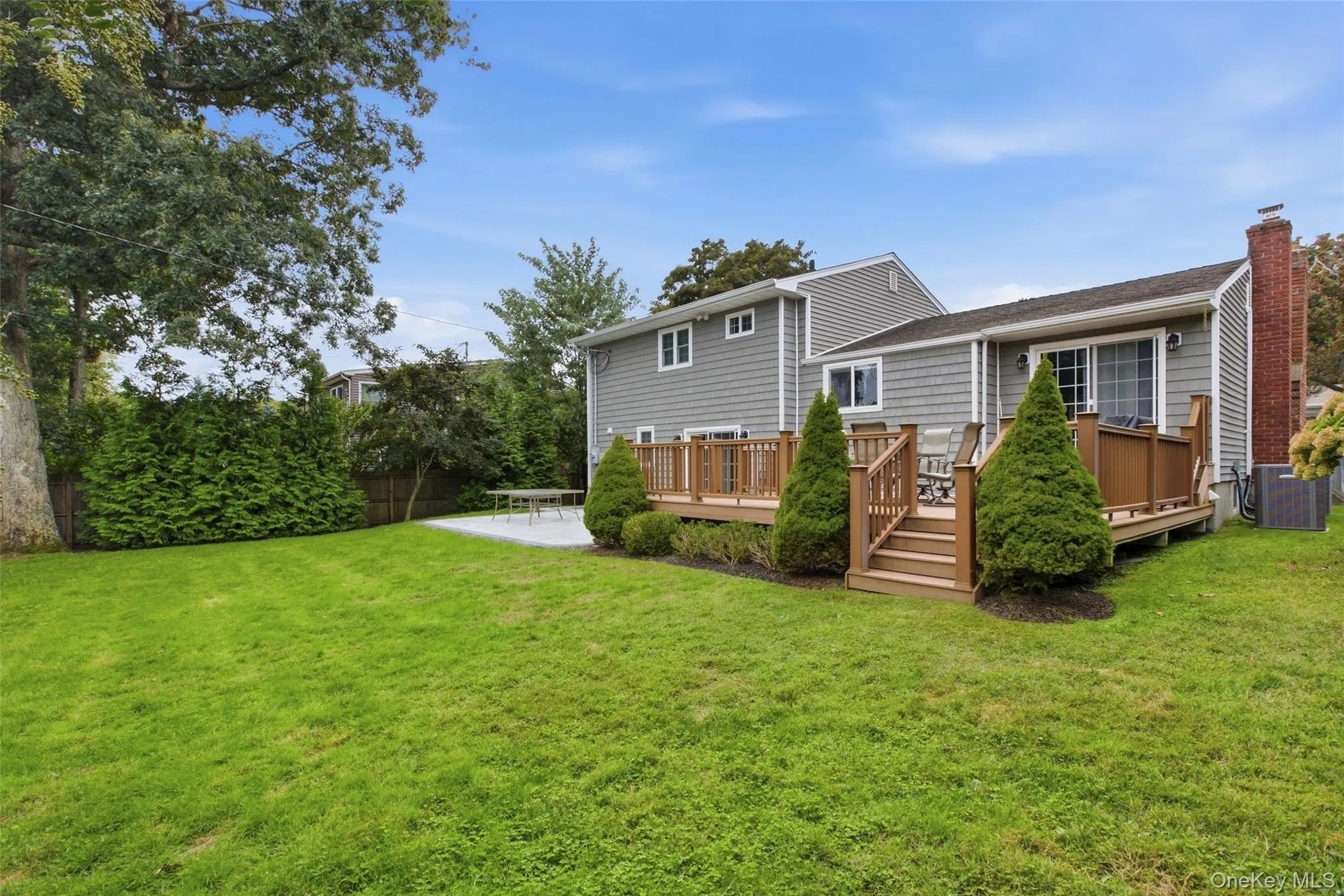 23 Apple Tree Drive, Smithtown, NY, 4 Bedrooms Bedrooms, 7 Rooms Rooms,2 BathroomsBathrooms,Residential,For Rent,Apple Tree,0,1053726 23 Apple Tree Drive, Smithtown, NY, 4 Bedrooms Bedrooms, 7 Rooms Rooms,2 BathroomsBathrooms,Residential,For Rent,Apple Tree,0,1053726