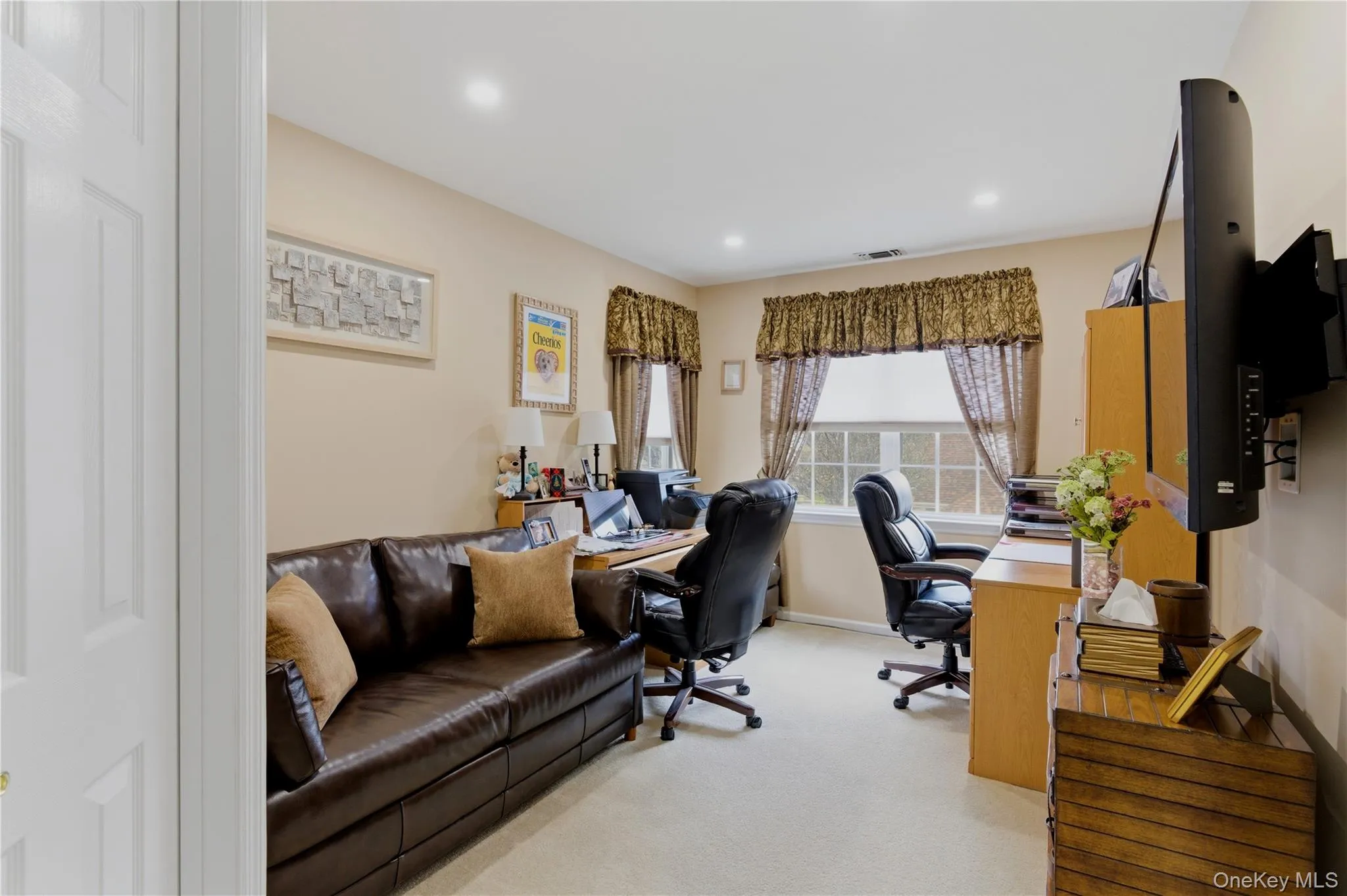 20 Kate Circle, Brookhaven, NY, 3 Bedrooms Bedrooms, 7 Rooms Rooms,3 BathroomsBathrooms,Residential,For Rent,Kate,0,1053729 20 Kate Circle, Brookhaven, NY, 3 Bedrooms Bedrooms, 7 Rooms Rooms,3 BathroomsBathrooms,Residential,For Rent,Kate,0,1053729
