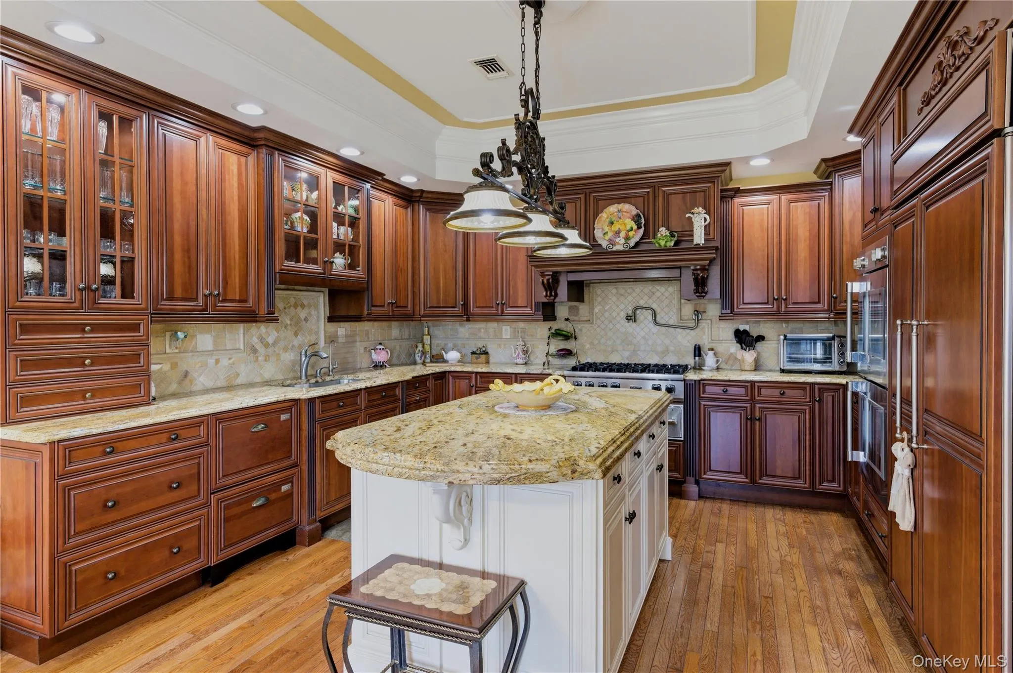 20 Kate Circle, Brookhaven, NY, 3 Bedrooms Bedrooms, 7 Rooms Rooms,3 BathroomsBathrooms,Residential,For Rent,Kate,0,1053729 20 Kate Circle, Brookhaven, NY, 3 Bedrooms Bedrooms, 7 Rooms Rooms,3 BathroomsBathrooms,Residential,For Rent,Kate,0,1053729