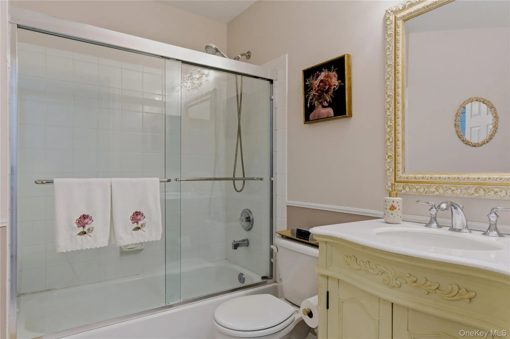 20 Kate Circle, Brookhaven, NY, 3 Bedrooms Bedrooms, 7 Rooms Rooms,3 BathroomsBathrooms,Residential,For Rent,Kate,0,1053729 20 Kate Circle, Brookhaven, NY, 3 Bedrooms Bedrooms, 7 Rooms Rooms,3 BathroomsBathrooms,Residential,For Rent,Kate,0,1053729