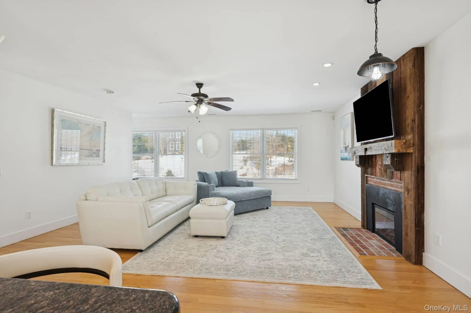 32 Sugar Loaf Road, Southampton, NY, 4 Bedrooms Bedrooms, 8 Rooms Rooms,3 BathroomsBathrooms,Residential,For Rent,Sugar Loaf,0,1053735 32 Sugar Loaf Road, Southampton, NY, 4 Bedrooms Bedrooms, 8 Rooms Rooms,3 BathroomsBathrooms,Residential,For Rent,Sugar Loaf,0,1053735