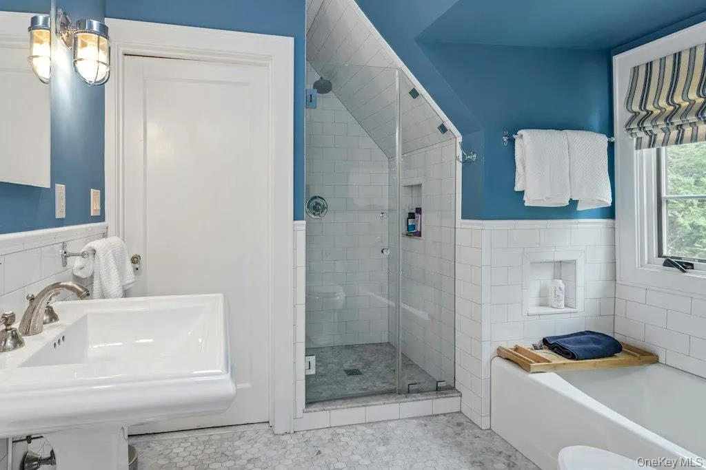 508 Munroe Avenue, Mount Pleasant, NY, 4 Bedrooms Bedrooms, 12 Rooms Rooms,3 BathroomsBathrooms,Residential,For Rent,Munroe,0,1053739 508 Munroe Avenue, Mount Pleasant, NY, 4 Bedrooms Bedrooms, 12 Rooms Rooms,3 BathroomsBathrooms,Residential,For Rent,Munroe,0,1053739