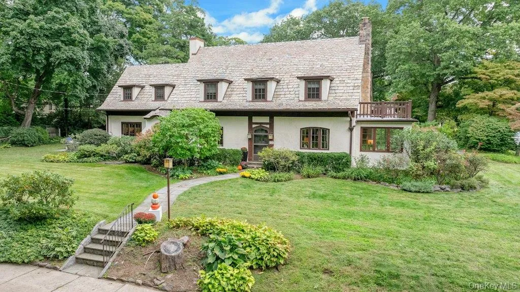 508 Munroe Avenue, Mount Pleasant, NY, 4 Bedrooms Bedrooms, 12 Rooms Rooms,3 BathroomsBathrooms,Residential,For Rent,Munroe,0,1053739 508 Munroe Avenue, Mount Pleasant, NY, 4 Bedrooms Bedrooms, 12 Rooms Rooms,3 BathroomsBathrooms,Residential,For Rent,Munroe,0,1053739