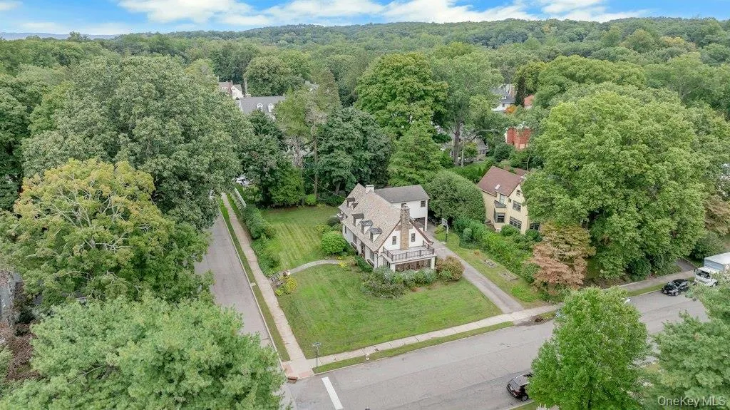 508 Munroe Avenue, Mount Pleasant, NY, 4 Bedrooms Bedrooms, 12 Rooms Rooms,3 BathroomsBathrooms,Residential,For Rent,Munroe,0,1053739 508 Munroe Avenue, Mount Pleasant, NY, 4 Bedrooms Bedrooms, 12 Rooms Rooms,3 BathroomsBathrooms,Residential,For Rent,Munroe,0,1053739