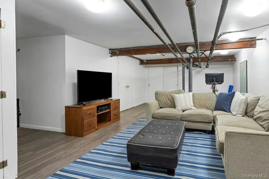 508 Munroe Avenue, Mount Pleasant, NY, 4 Bedrooms Bedrooms, 12 Rooms Rooms,3 BathroomsBathrooms,Residential,For Rent,Munroe,0,1053739 508 Munroe Avenue, Mount Pleasant, NY, 4 Bedrooms Bedrooms, 12 Rooms Rooms,3 BathroomsBathrooms,Residential,For Rent,Munroe,0,1053739