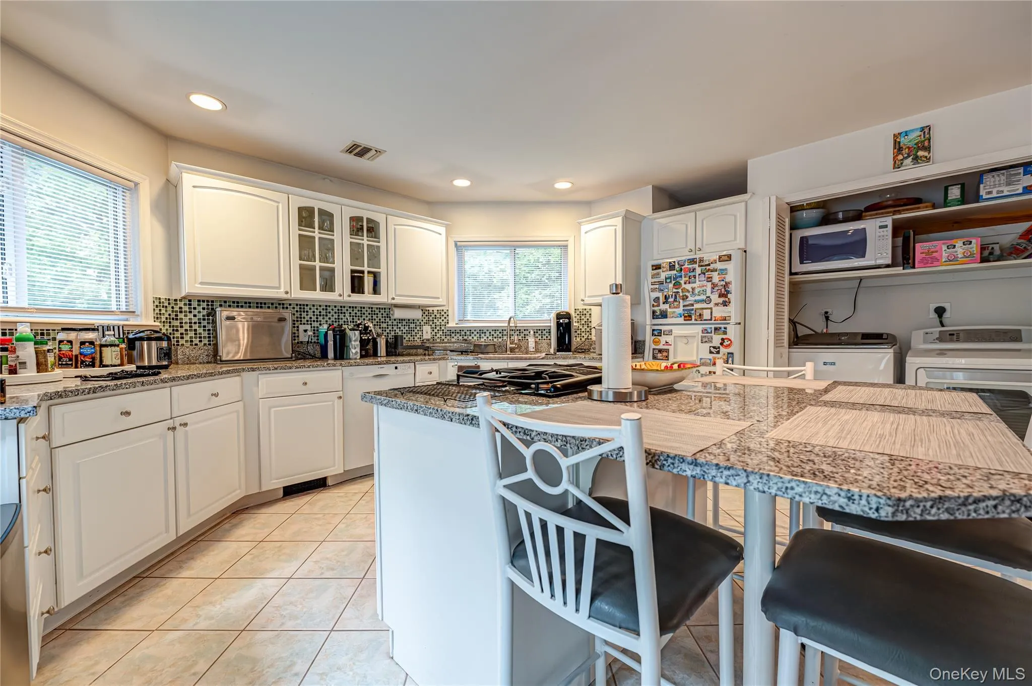 68 Chestnut Street, Brookhaven, NY, 4 Bedrooms Bedrooms, 9 Rooms Rooms,3 BathroomsBathrooms,Residential,For Rent,Chestnut,0,1053741 68 Chestnut Street, Brookhaven, NY, 4 Bedrooms Bedrooms, 9 Rooms Rooms,3 BathroomsBathrooms,Residential,For Rent,Chestnut,0,1053741