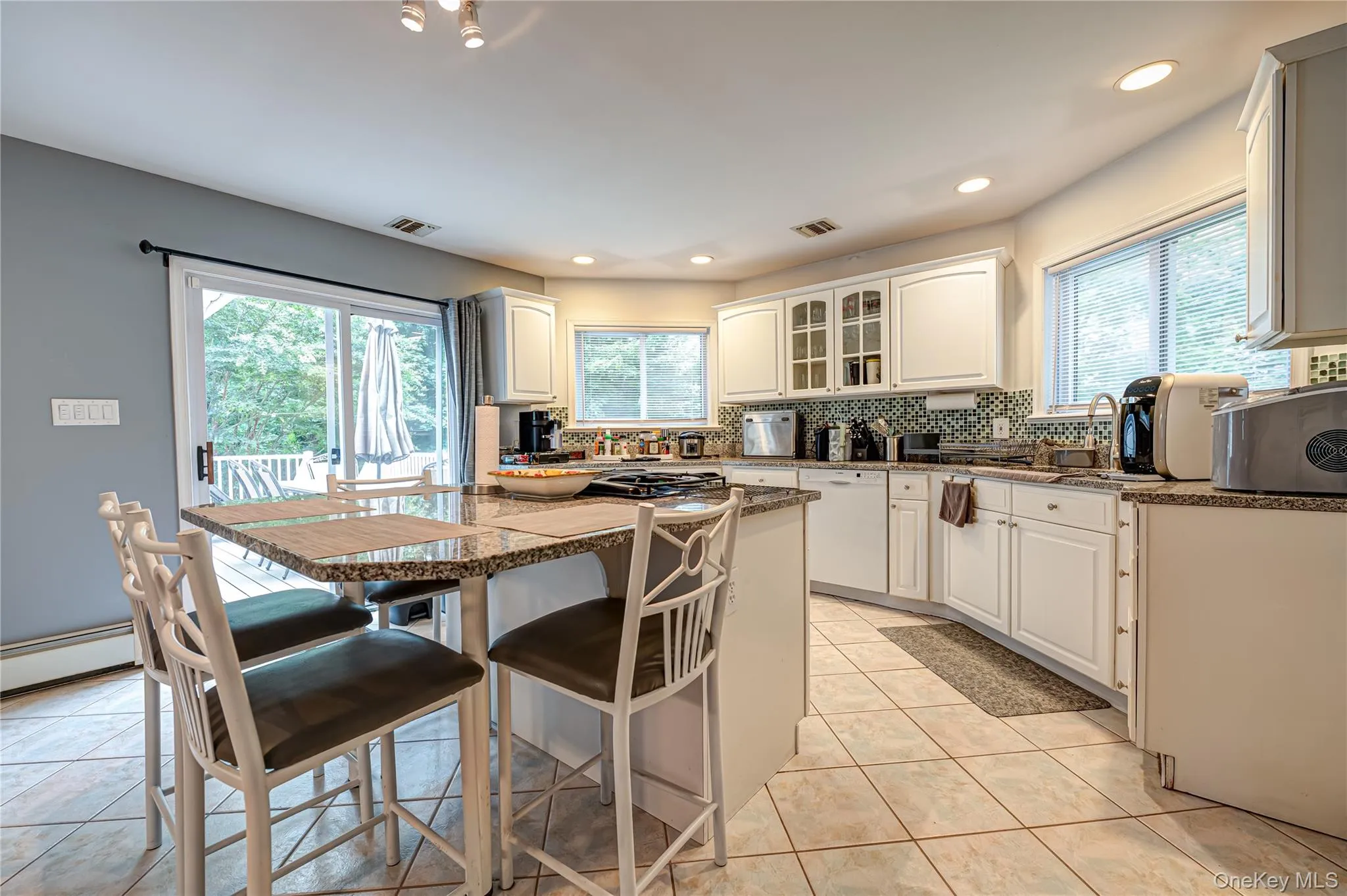 68 Chestnut Street, Brookhaven, NY, 4 Bedrooms Bedrooms, 9 Rooms Rooms,3 BathroomsBathrooms,Residential,For Rent,Chestnut,0,1053741 68 Chestnut Street, Brookhaven, NY, 4 Bedrooms Bedrooms, 9 Rooms Rooms,3 BathroomsBathrooms,Residential,For Rent,Chestnut,0,1053741