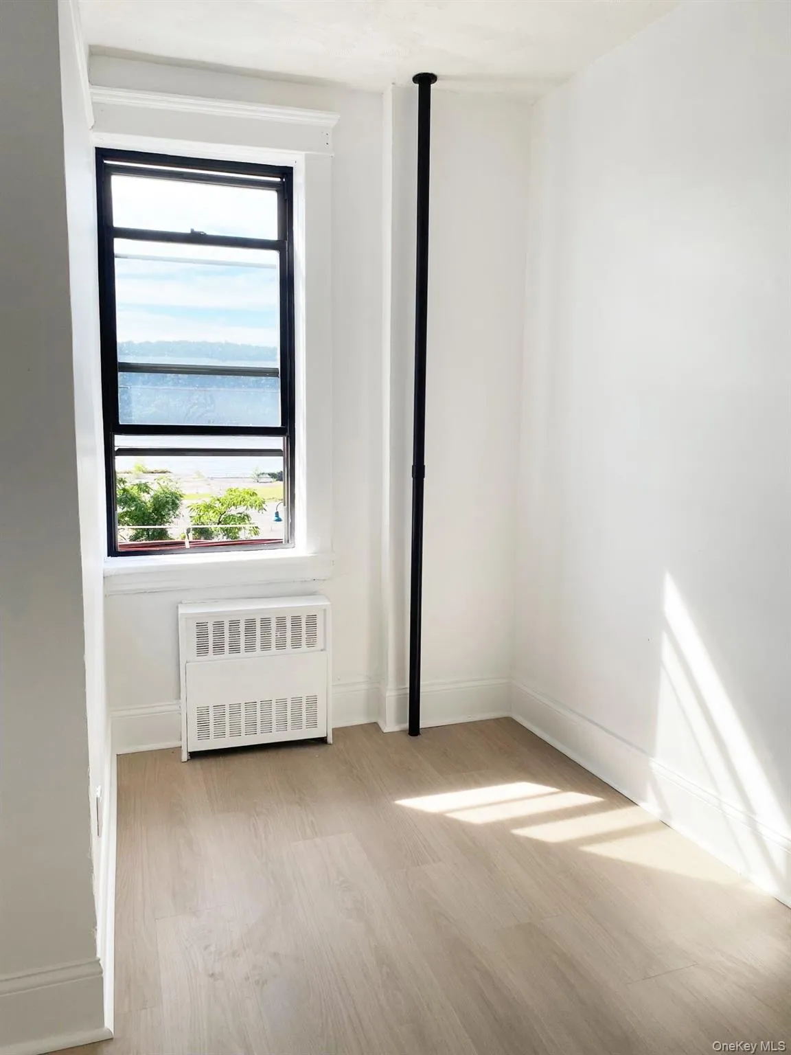 101 Southside Avenue, Greenburgh, NY, 1 Bedroom Bedrooms, 5 Room Rooms,1 BathroomBathrooms,Residential Lease,For Rent,Southside,0,1053743 101 Southside Avenue, Greenburgh, NY, 1 Bedroom Bedrooms, 5 Room Rooms,1 BathroomBathrooms,Residential Lease,For Rent,Southside,0,1053743
