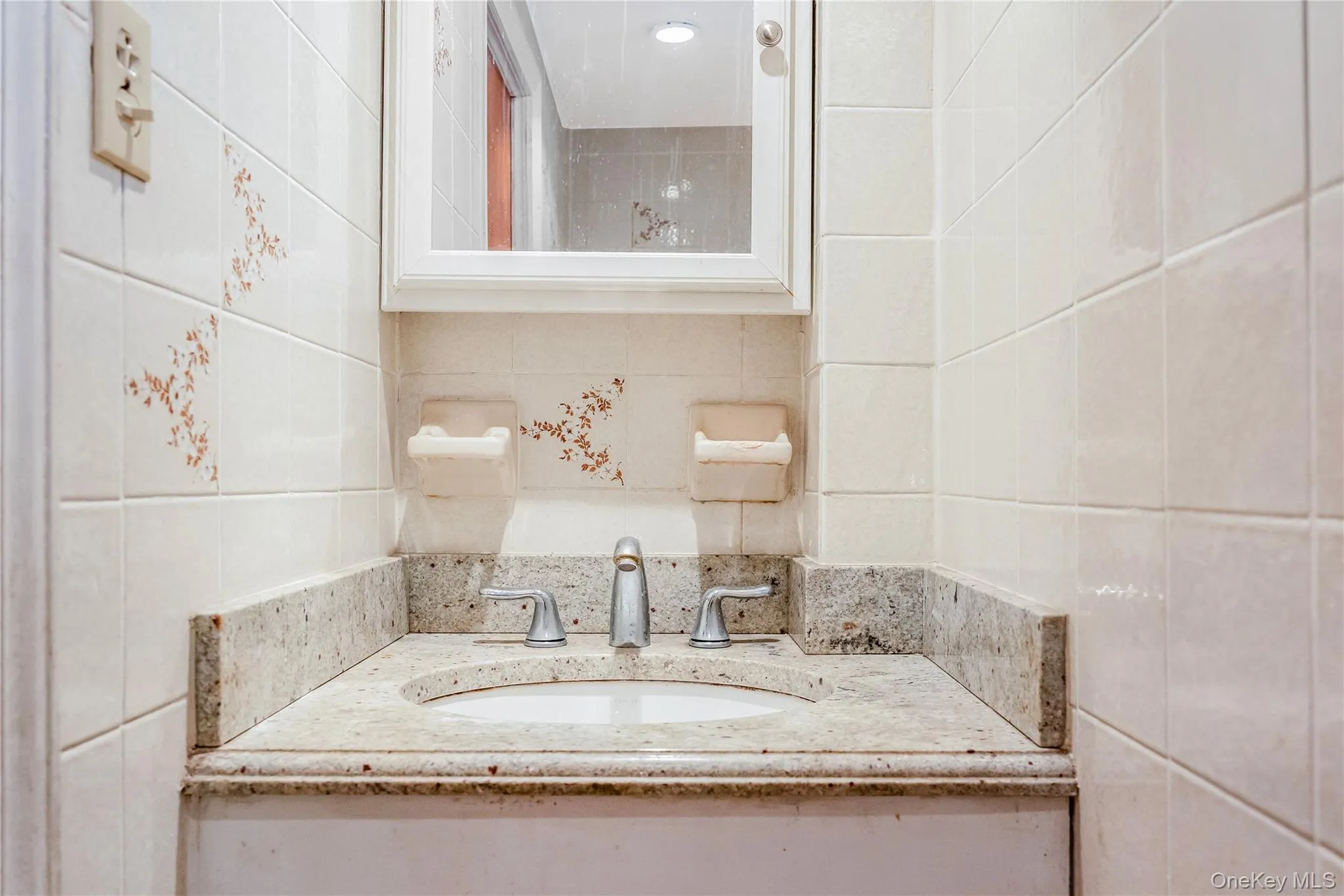 16032 25th Drive, New York, NY, 3 Bedrooms Bedrooms, 6 Rooms Rooms,2 BathroomsBathrooms,Residential,For Rent,25th,0,1053748 16032 25th Drive, New York, NY, 3 Bedrooms Bedrooms, 6 Rooms Rooms,2 BathroomsBathrooms,Residential,For Rent,25th,0,1053748