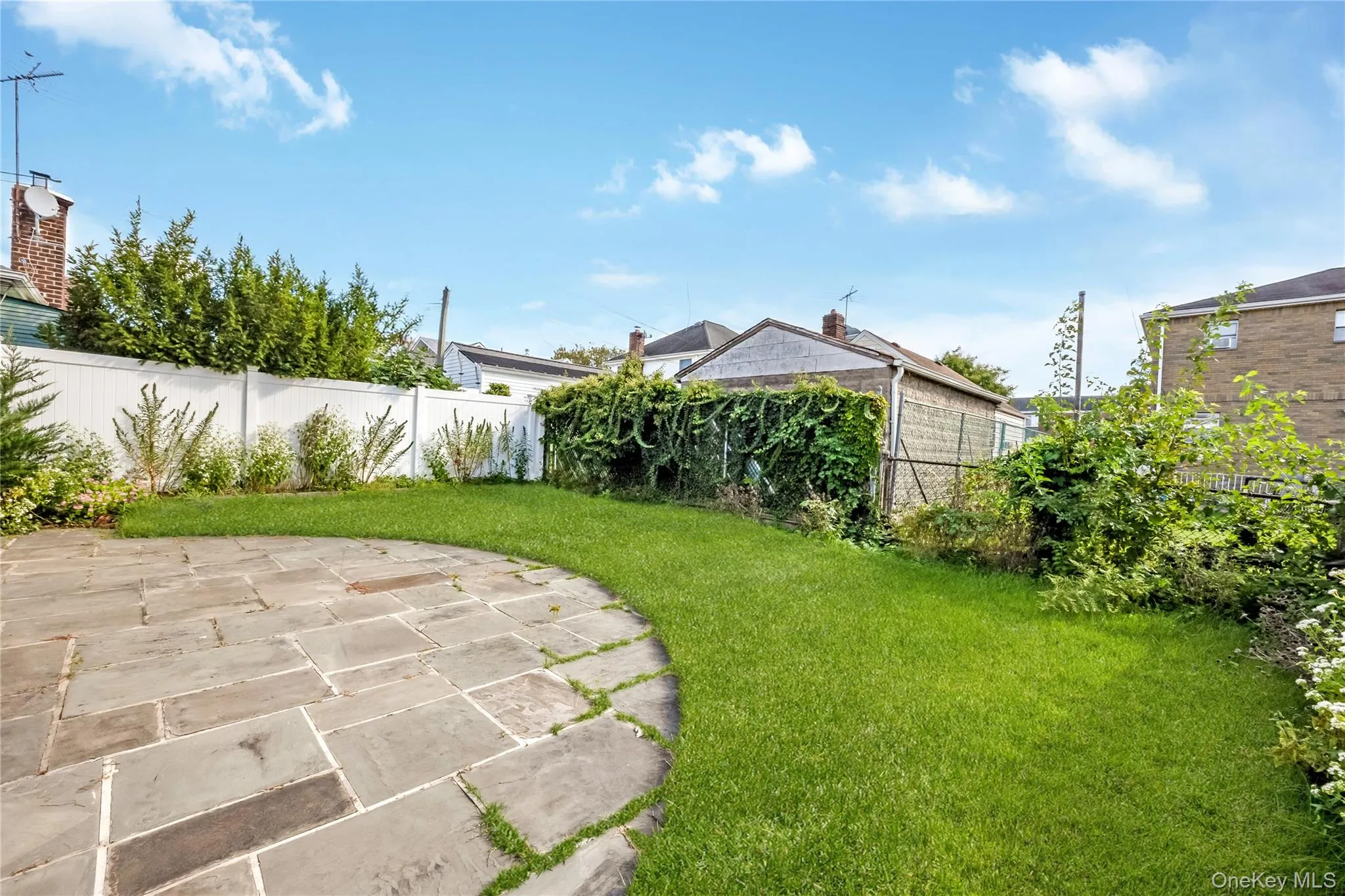 16032 25th Drive, New York, NY, 3 Bedrooms Bedrooms, 6 Rooms Rooms,2 BathroomsBathrooms,Residential,For Rent,25th,0,1053748 16032 25th Drive, New York, NY, 3 Bedrooms Bedrooms, 6 Rooms Rooms,2 BathroomsBathrooms,Residential,For Rent,25th,0,1053748