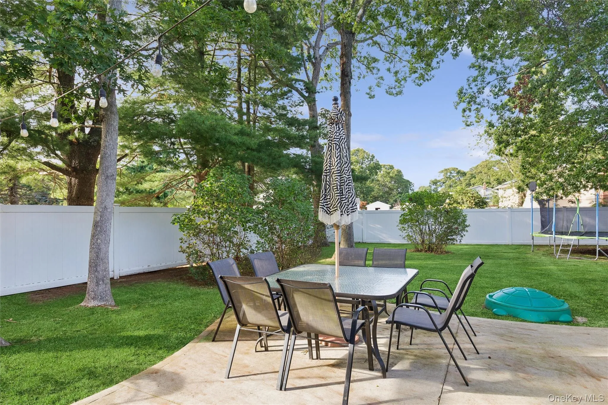 38 Heston Road, Brookhaven, NY, 2 Bedrooms Bedrooms, 5 Rooms Rooms,3 BathroomsBathrooms,Residential,For Rent,Heston,0,1053750 38 Heston Road, Brookhaven, NY, 2 Bedrooms Bedrooms, 5 Rooms Rooms,3 BathroomsBathrooms,Residential,For Rent,Heston,0,1053750