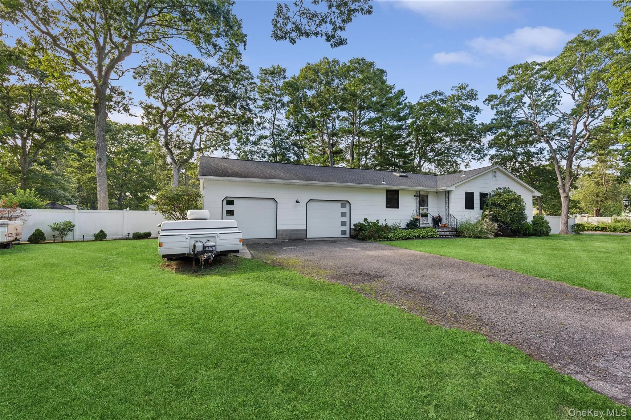 38 Heston Road, Brookhaven, NY, 2 Bedrooms Bedrooms, 5 Rooms Rooms,3 BathroomsBathrooms,Residential,For Rent,Heston,0,1053750 38 Heston Road, Brookhaven, NY, 2 Bedrooms Bedrooms, 5 Rooms Rooms,3 BathroomsBathrooms,Residential,For Rent,Heston,0,1053750