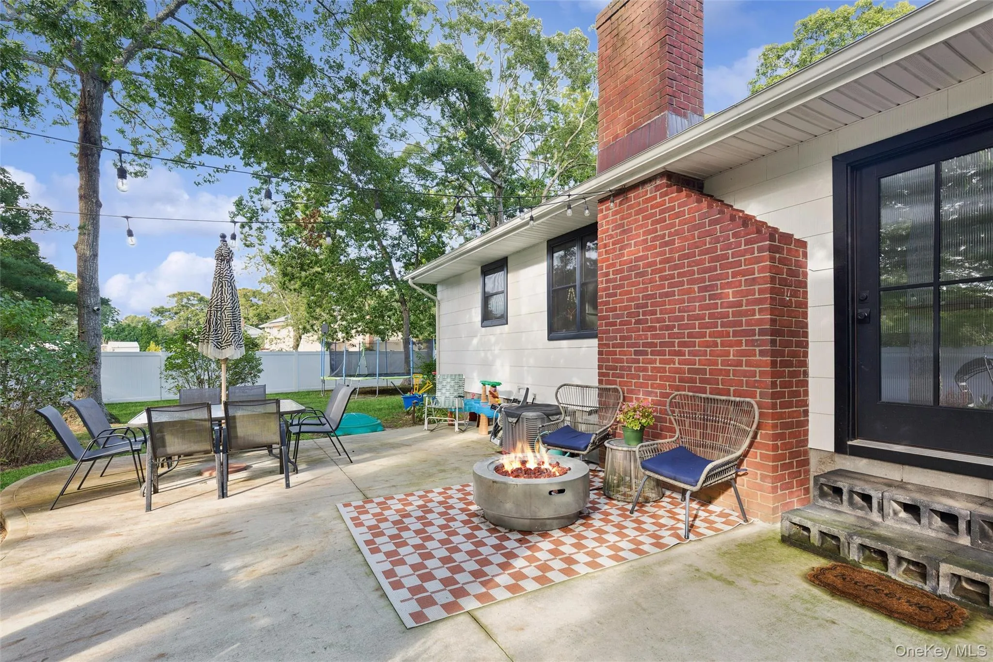 38 Heston Road, Brookhaven, NY, 2 Bedrooms Bedrooms, 5 Rooms Rooms,3 BathroomsBathrooms,Residential,For Rent,Heston,0,1053750 38 Heston Road, Brookhaven, NY, 2 Bedrooms Bedrooms, 5 Rooms Rooms,3 BathroomsBathrooms,Residential,For Rent,Heston,0,1053750