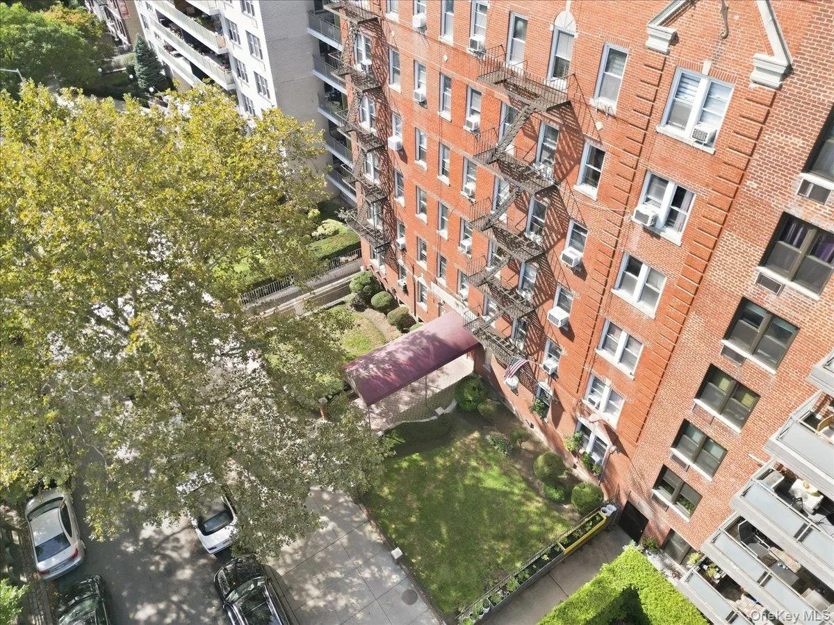 360 Ocean Parkway, New York, NY, 1 Bedroom Bedrooms, 4 Rooms Rooms,1 BathroomBathrooms,Residential,For Rent,Ocean,0,1053753 360 Ocean Parkway, New York, NY, 1 Bedroom Bedrooms, 4 Rooms Rooms,1 BathroomBathrooms,Residential,For Rent,Ocean,0,1053753