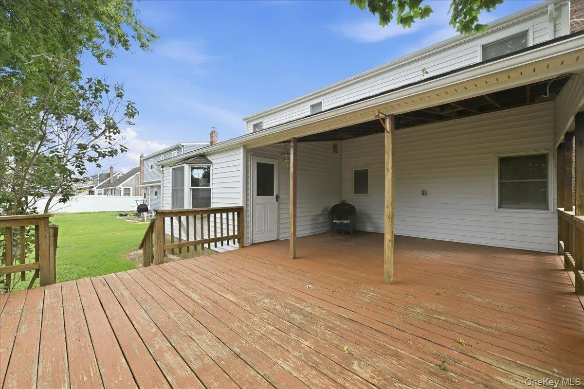 4001 Wicks Avenue, Hempstead, NY, 6 Bedrooms Bedrooms, 9 Rooms Rooms,2 BathroomsBathrooms,Residential,For Rent,Wicks,0,1053758 4001 Wicks Avenue, Hempstead, NY, 6 Bedrooms Bedrooms, 9 Rooms Rooms,2 BathroomsBathrooms,Residential,For Rent,Wicks,0,1053758