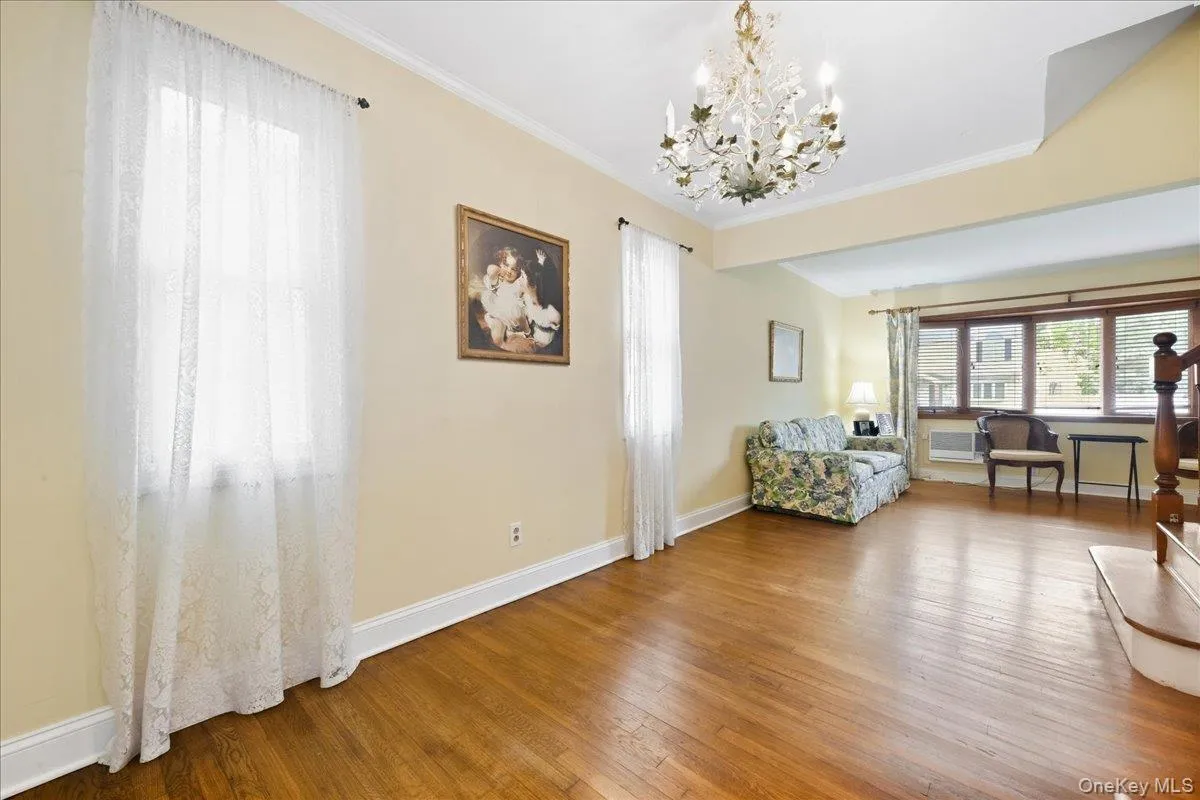 4001 Wicks Avenue, Hempstead, NY, 6 Bedrooms Bedrooms, 9 Rooms Rooms,2 BathroomsBathrooms,Residential,For Rent,Wicks,0,1053758 4001 Wicks Avenue, Hempstead, NY, 6 Bedrooms Bedrooms, 9 Rooms Rooms,2 BathroomsBathrooms,Residential,For Rent,Wicks,0,1053758