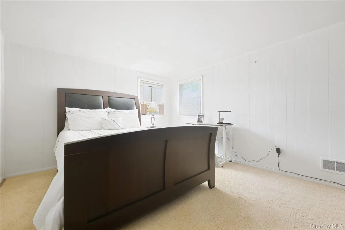 4001 Wicks Avenue, Hempstead, NY, 6 Bedrooms Bedrooms, 9 Rooms Rooms,2 BathroomsBathrooms,Residential,For Rent,Wicks,0,1053758 4001 Wicks Avenue, Hempstead, NY, 6 Bedrooms Bedrooms, 9 Rooms Rooms,2 BathroomsBathrooms,Residential,For Rent,Wicks,0,1053758