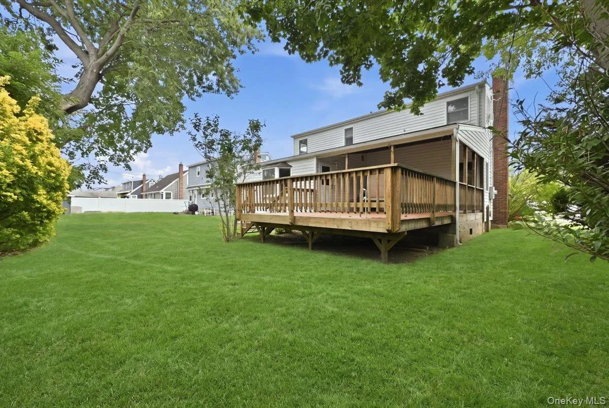 4001 Wicks Avenue, Hempstead, NY, 6 Bedrooms Bedrooms, 9 Rooms Rooms,2 BathroomsBathrooms,Residential,For Rent,Wicks,0,1053758 4001 Wicks Avenue, Hempstead, NY, 6 Bedrooms Bedrooms, 9 Rooms Rooms,2 BathroomsBathrooms,Residential,For Rent,Wicks,0,1053758