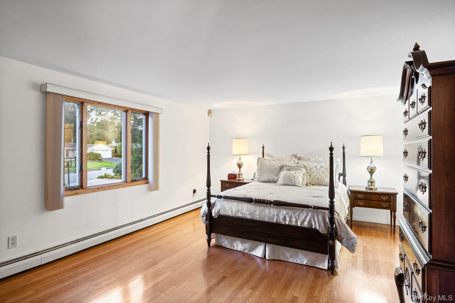 123 Old Post Drive, Islip, NY, 4 Bedrooms Bedrooms, 10 Rooms Rooms,2 BathroomsBathrooms,Residential,For Rent,Old Post,0,1053764 123 Old Post Drive, Islip, NY, 4 Bedrooms Bedrooms, 10 Rooms Rooms,2 BathroomsBathrooms,Residential,For Rent,Old Post,0,1053764