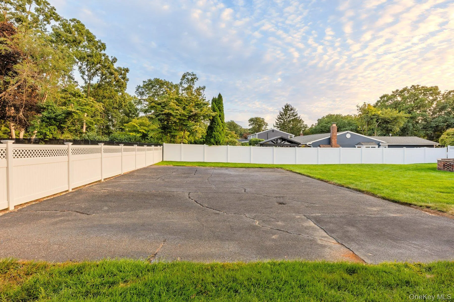 123 Old Post Drive, Islip, NY, 4 Bedrooms Bedrooms, 10 Rooms Rooms,2 BathroomsBathrooms,Residential,For Rent,Old Post,0,1053764 123 Old Post Drive, Islip, NY, 4 Bedrooms Bedrooms, 10 Rooms Rooms,2 BathroomsBathrooms,Residential,For Rent,Old Post,0,1053764