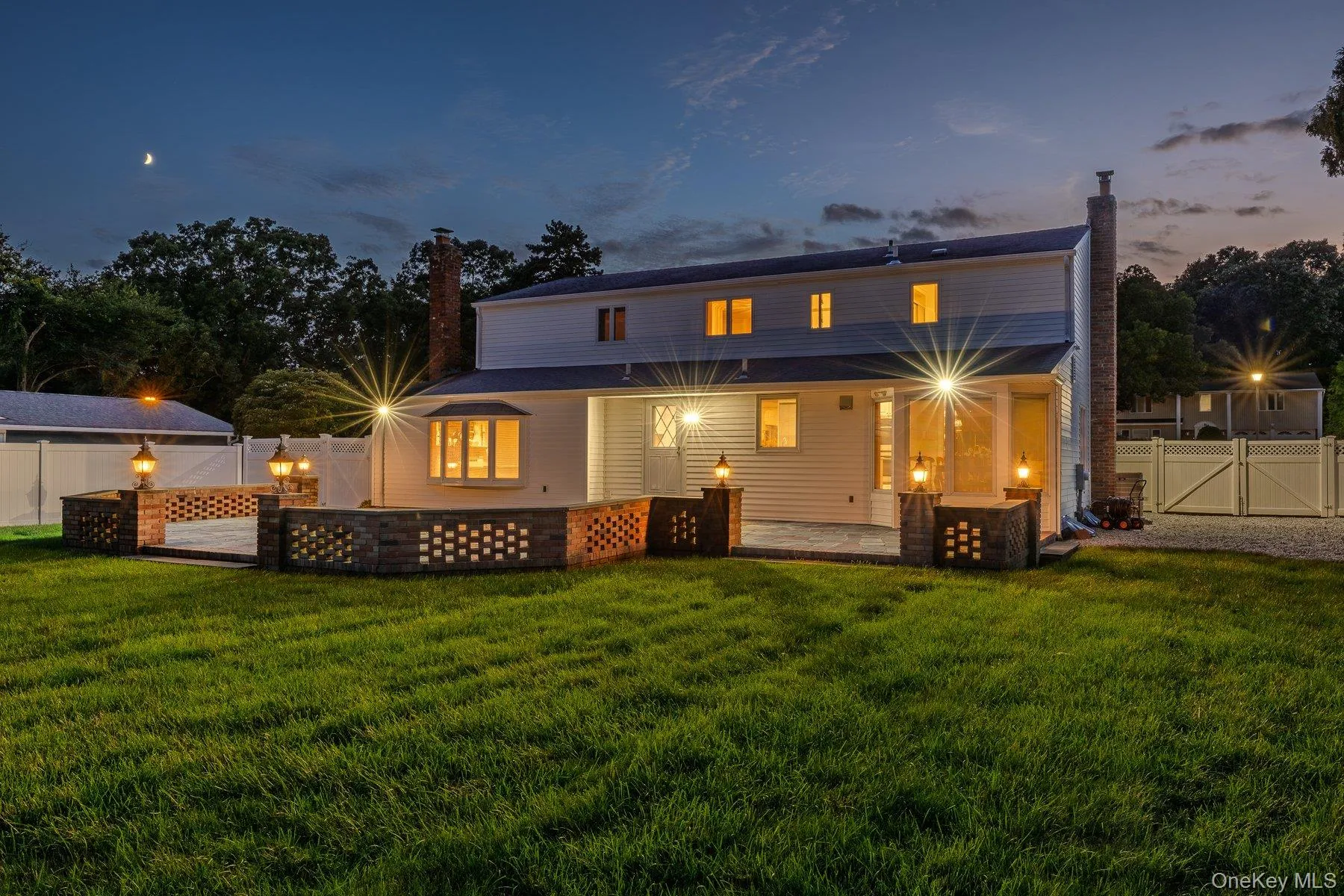 123 Old Post Drive, Islip, NY, 4 Bedrooms Bedrooms, 10 Rooms Rooms,2 BathroomsBathrooms,Residential,For Rent,Old Post,0,1053764 123 Old Post Drive, Islip, NY, 4 Bedrooms Bedrooms, 10 Rooms Rooms,2 BathroomsBathrooms,Residential,For Rent,Old Post,0,1053764