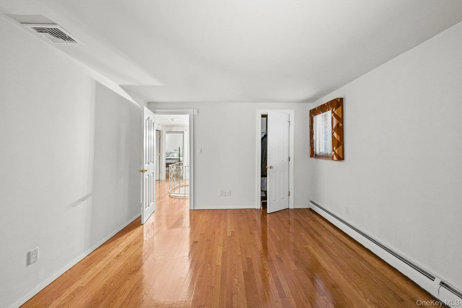 123 Old Post Drive, Islip, NY, 4 Bedrooms Bedrooms, 10 Rooms Rooms,2 BathroomsBathrooms,Residential,For Rent,Old Post,0,1053764 123 Old Post Drive, Islip, NY, 4 Bedrooms Bedrooms, 10 Rooms Rooms,2 BathroomsBathrooms,Residential,For Rent,Old Post,0,1053764