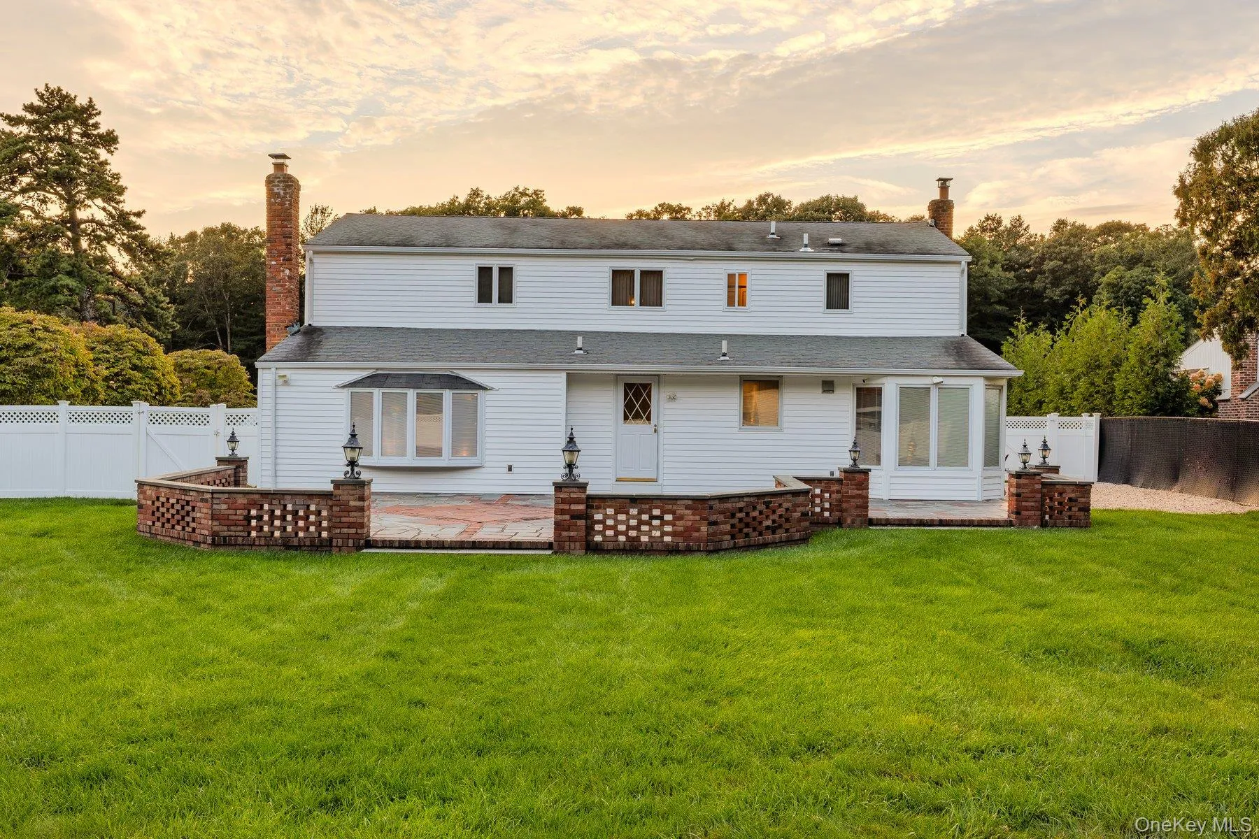 123 Old Post Drive, Islip, NY, 4 Bedrooms Bedrooms, 10 Rooms Rooms,2 BathroomsBathrooms,Residential,For Rent,Old Post,0,1053764 123 Old Post Drive, Islip, NY, 4 Bedrooms Bedrooms, 10 Rooms Rooms,2 BathroomsBathrooms,Residential,For Rent,Old Post,0,1053764