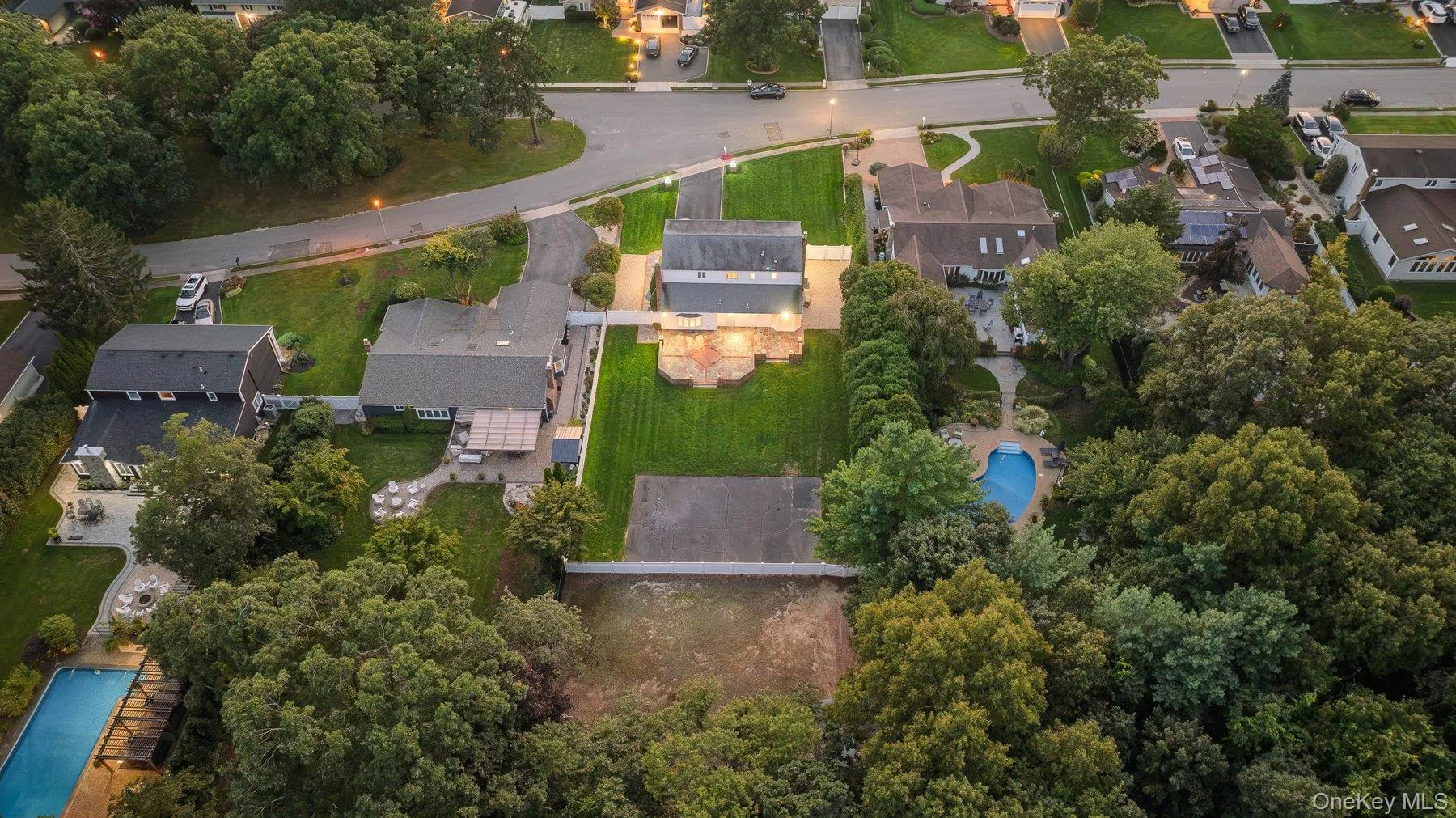 123 Old Post Drive, Islip, NY, 4 Bedrooms Bedrooms, 10 Rooms Rooms,2 BathroomsBathrooms,Residential,For Rent,Old Post,0,1053764 123 Old Post Drive, Islip, NY, 4 Bedrooms Bedrooms, 10 Rooms Rooms,2 BathroomsBathrooms,Residential,For Rent,Old Post,0,1053764