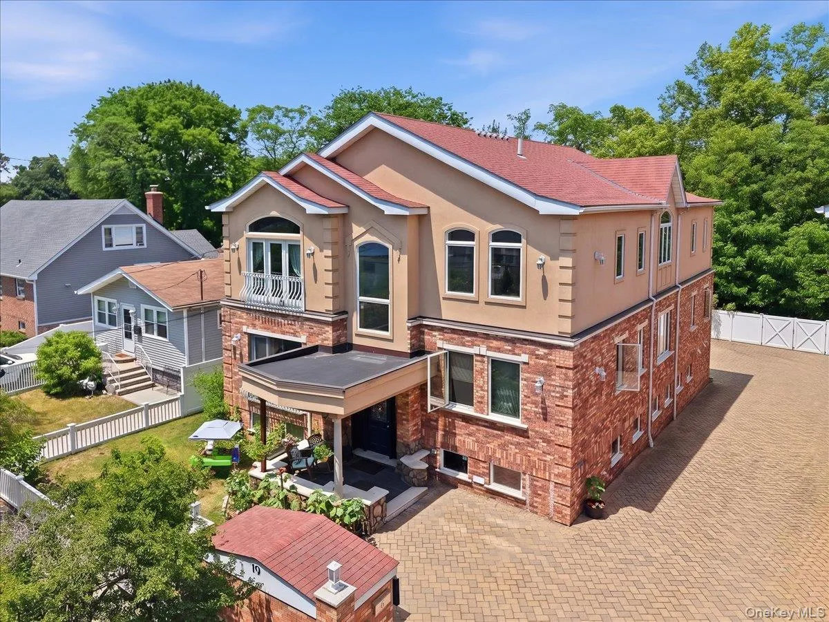 79 Tier Street, New York, NY, 3 Bedrooms Bedrooms, 6 Rooms Rooms,2 BathroomsBathrooms,Residential Lease,For Rent,Tier,0,1053765 79 Tier Street, New York, NY, 3 Bedrooms Bedrooms, 6 Rooms Rooms,2 BathroomsBathrooms,Residential Lease,For Rent,Tier,0,1053765