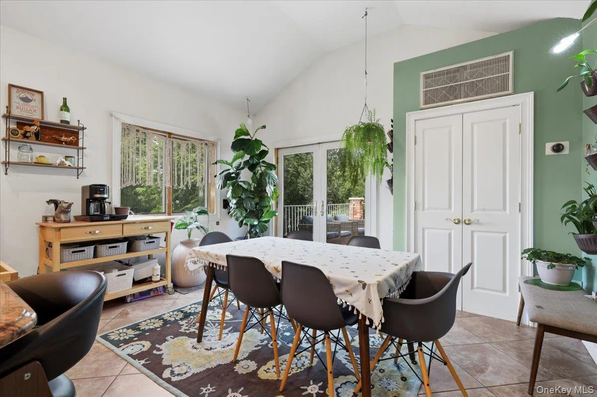 79 Tier Street, New York, NY, 3 Bedrooms Bedrooms, 6 Rooms Rooms,2 BathroomsBathrooms,Residential Lease,For Rent,Tier,0,1053765 79 Tier Street, New York, NY, 3 Bedrooms Bedrooms, 6 Rooms Rooms,2 BathroomsBathrooms,Residential Lease,For Rent,Tier,0,1053765